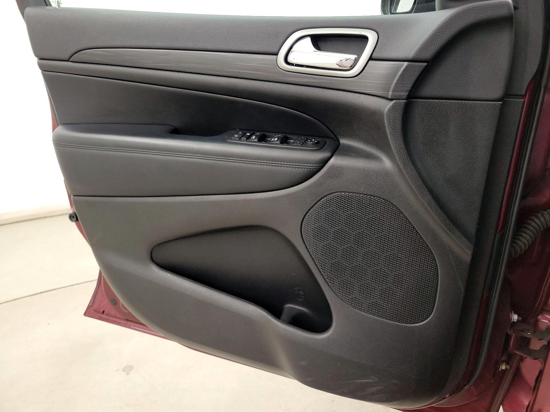 Thumbnail: 2021 Jeep Grand Cherokee - 12