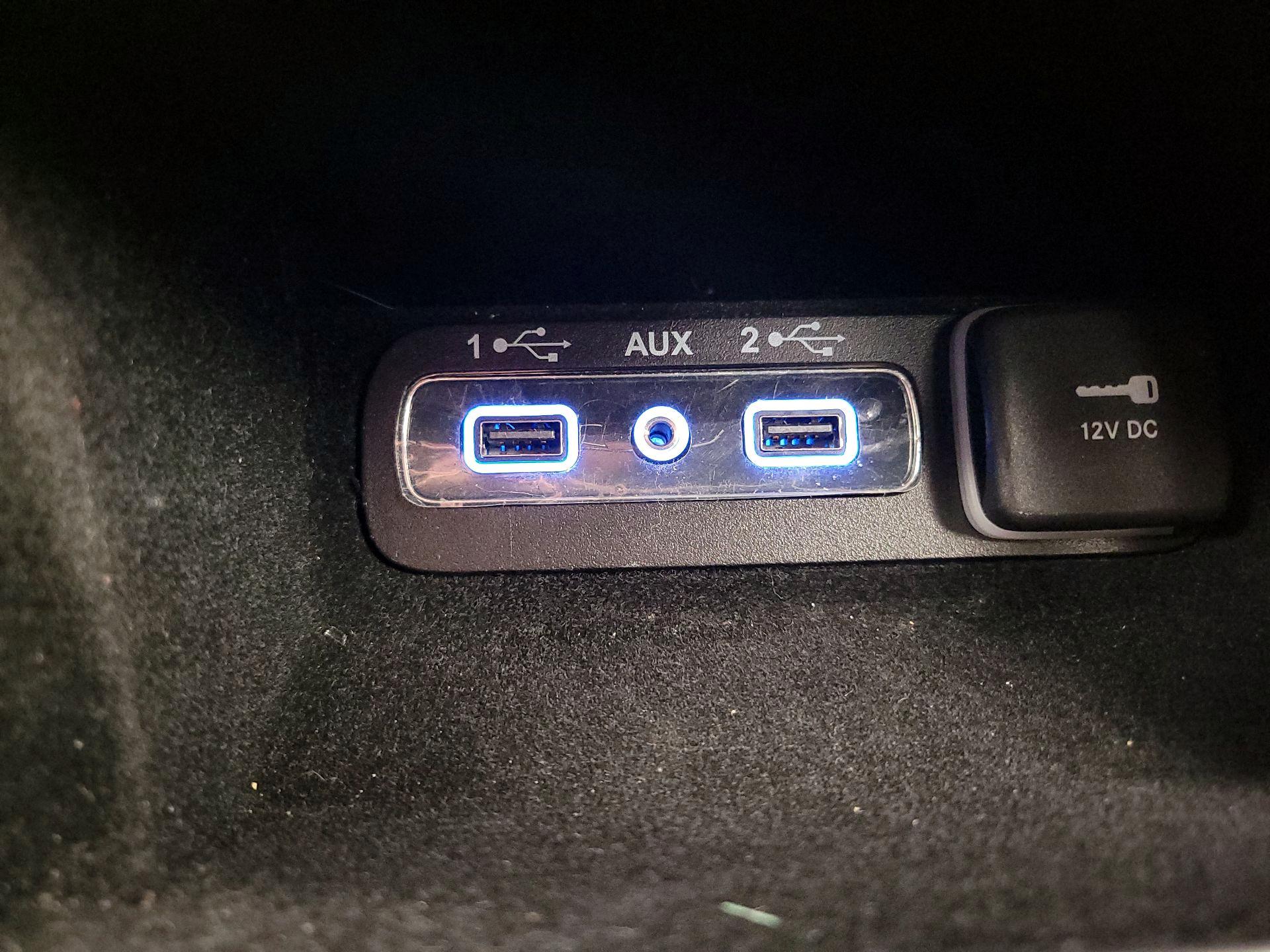 Thumbnail: 2021 Jeep Grand Cherokee - 19