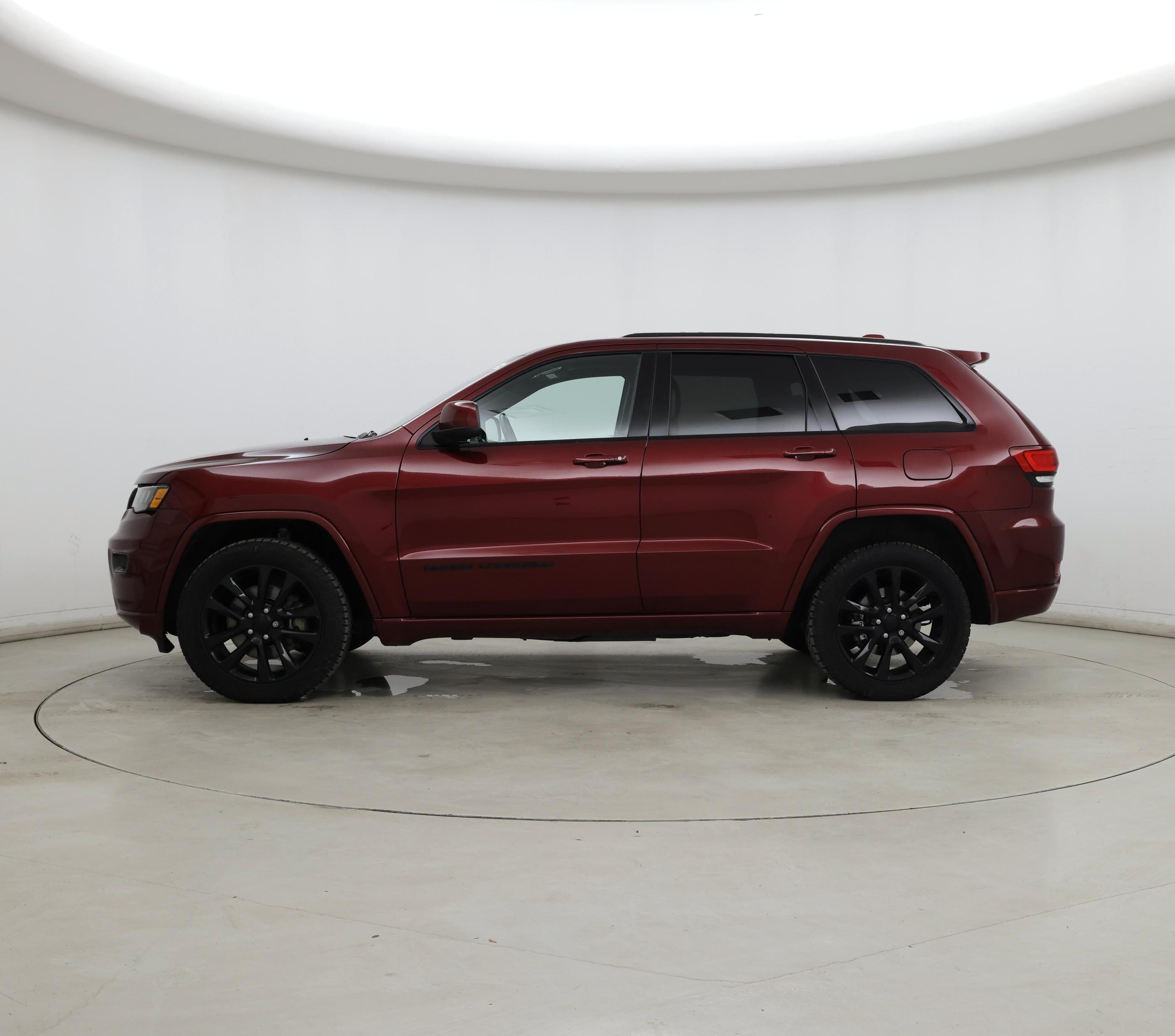 Thumbnail: 2021 Jeep Grand Cherokee - 3