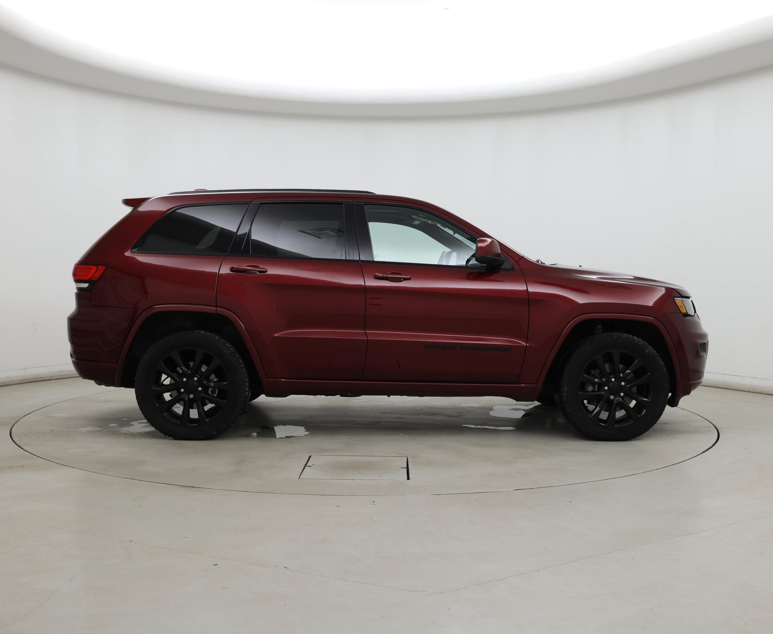 Thumbnail: 2021 Jeep Grand Cherokee - 7