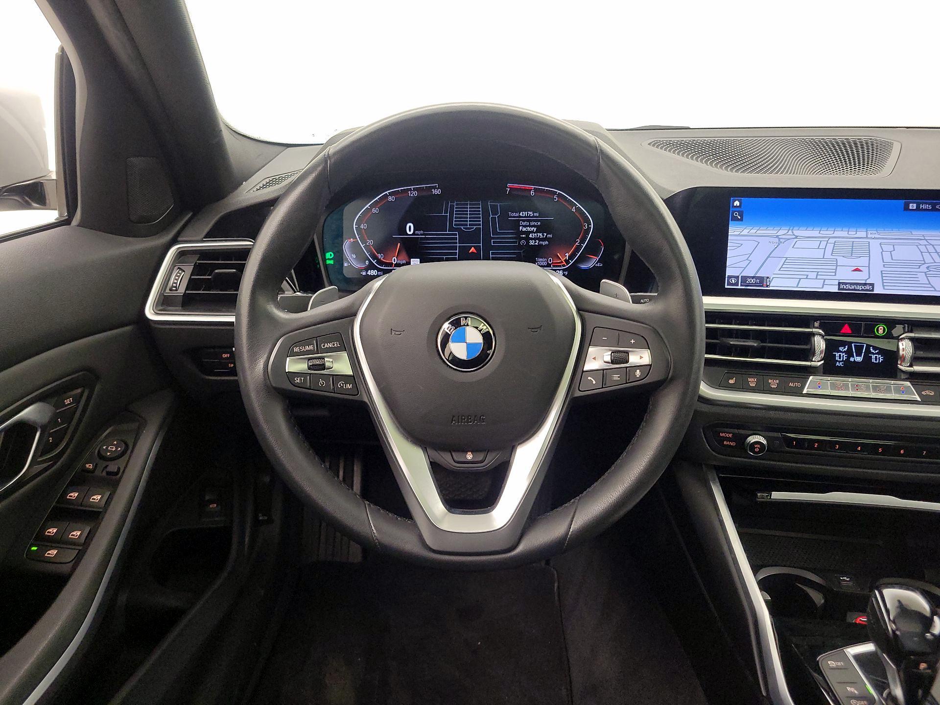 Thumbnail: 2019 BMW 3 Series - 10