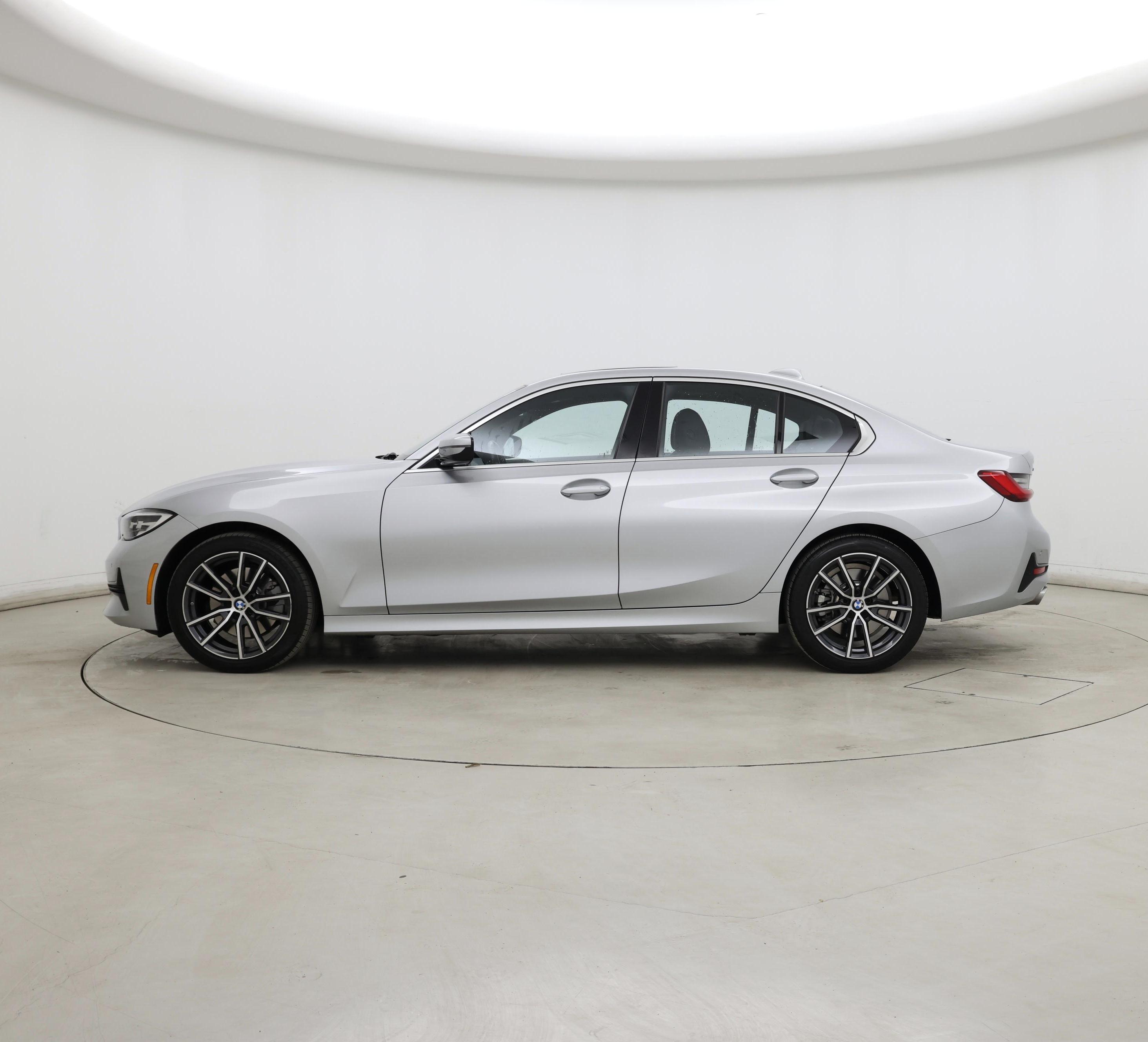 Thumbnail: 2019 BMW 3 Series - 3