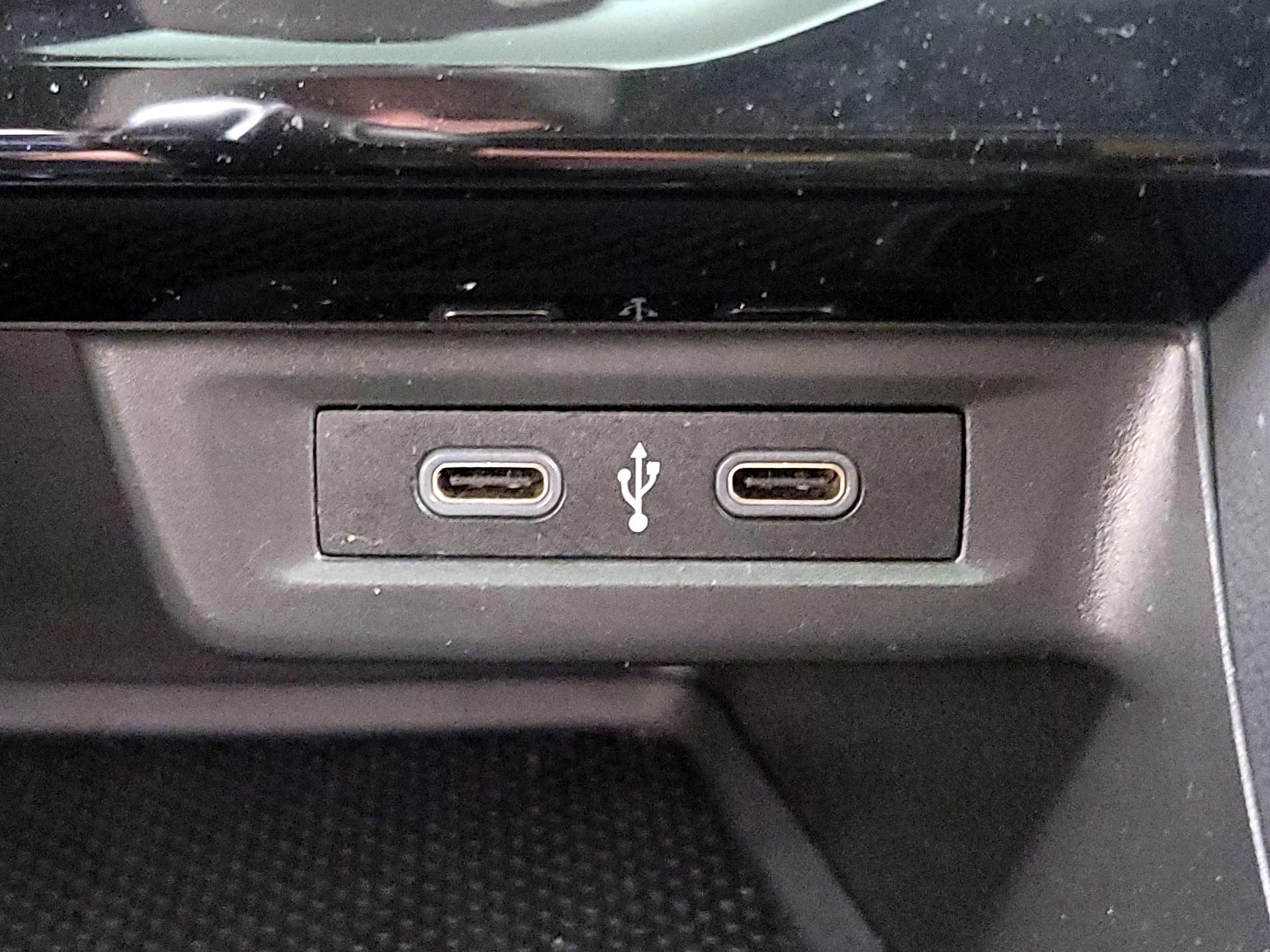 Thumbnail: 2021 Volkswagen Jetta - 18