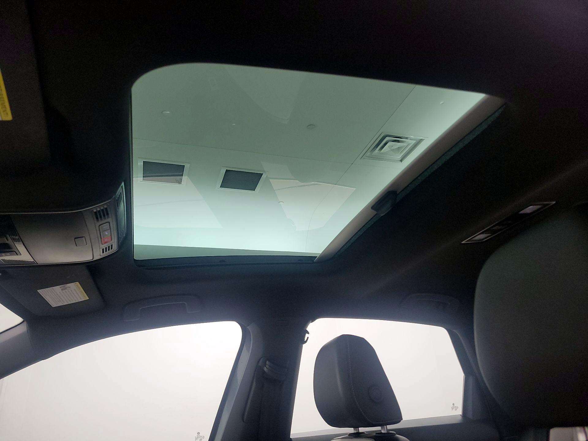 Thumbnail: 2021 Volkswagen Jetta - 19