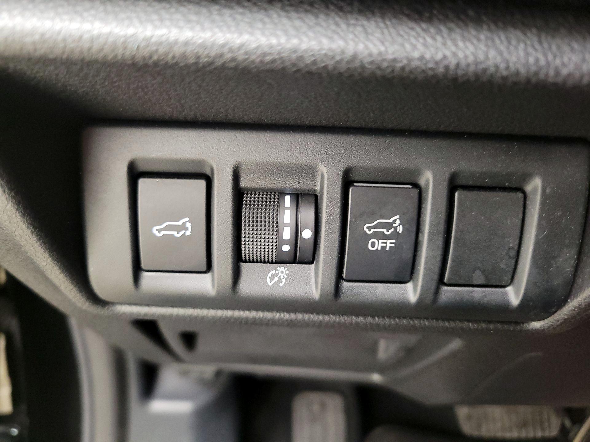 Thumbnail: 2020 Subaru Outback - 13