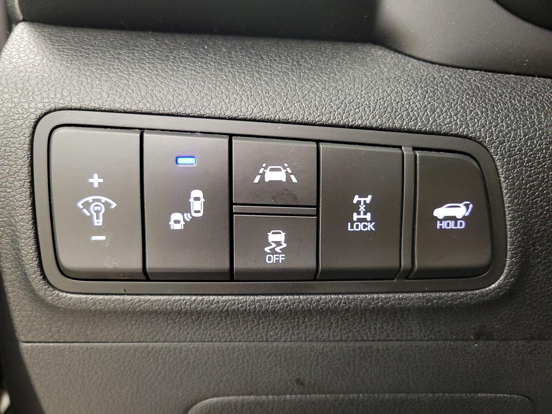 Thumbnail: 2020 Hyundai Tucson - 13