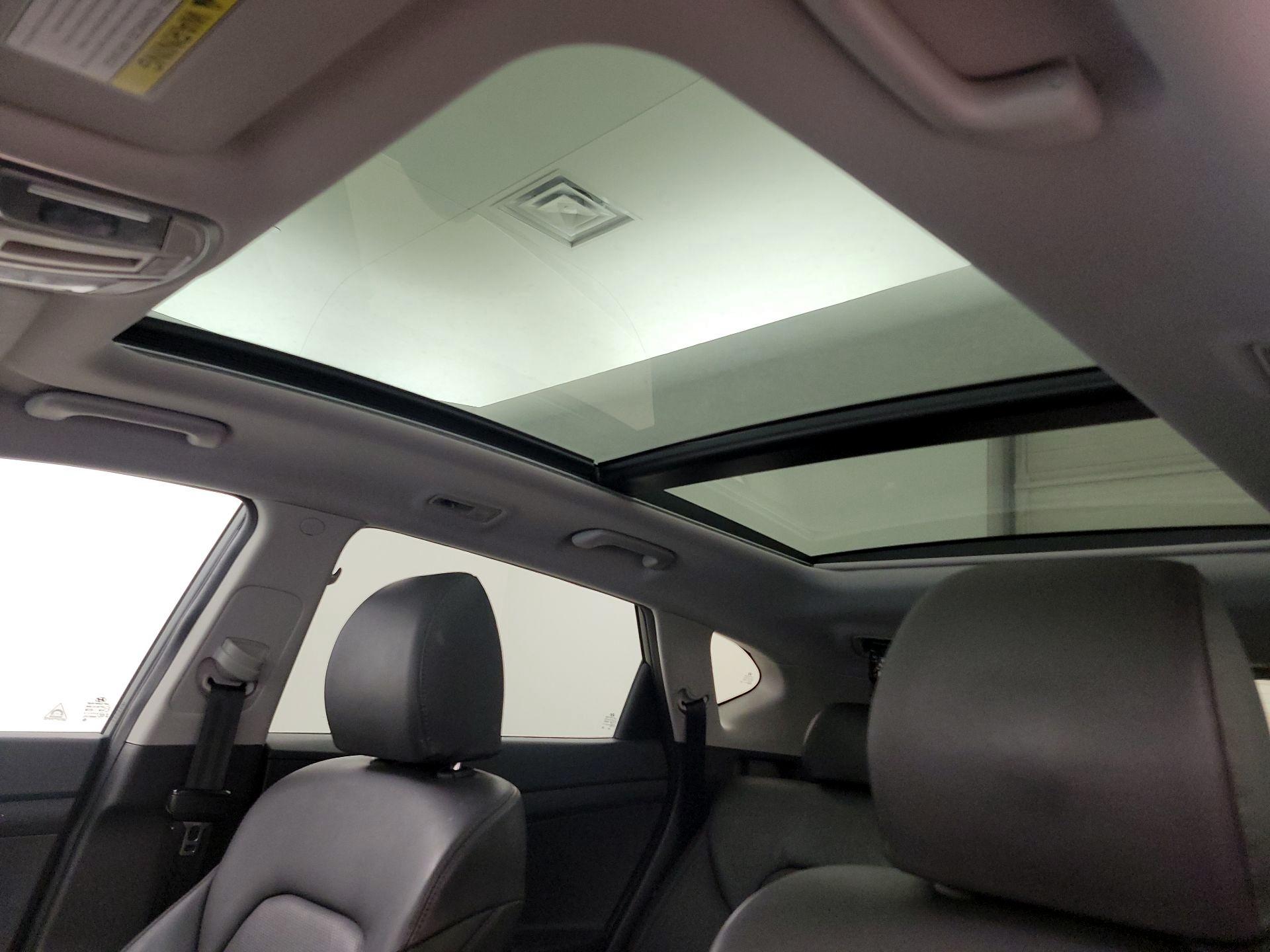 Thumbnail: 2020 Hyundai Tucson - 20