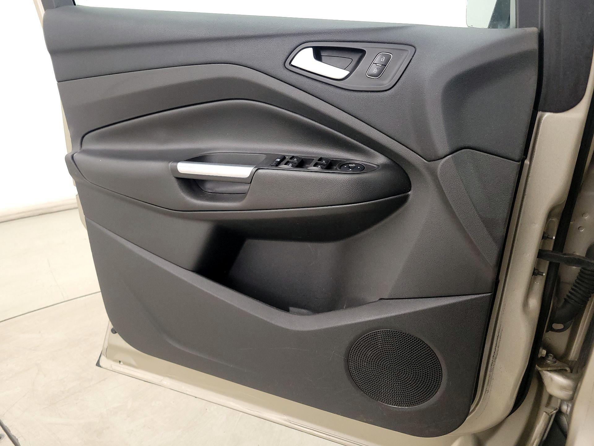 Thumbnail: 2017 Ford Escape - 12