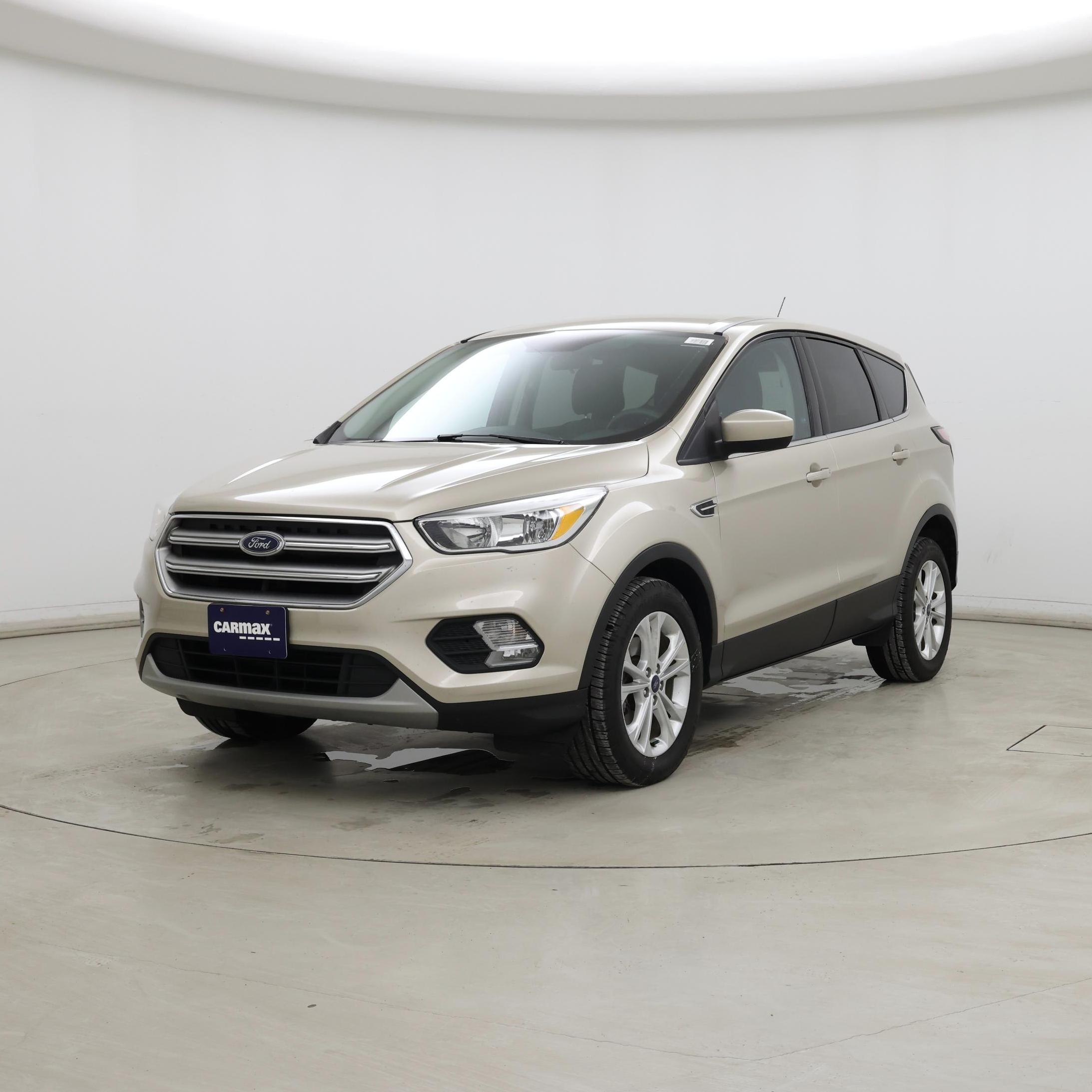 Thumbnail: 2017 Ford Escape - 4