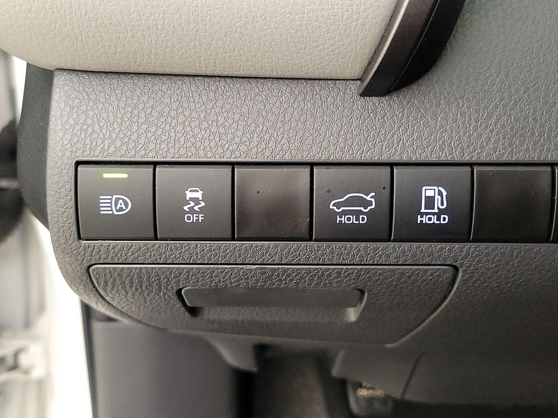 Thumbnail: 2023 Toyota Camry - 13