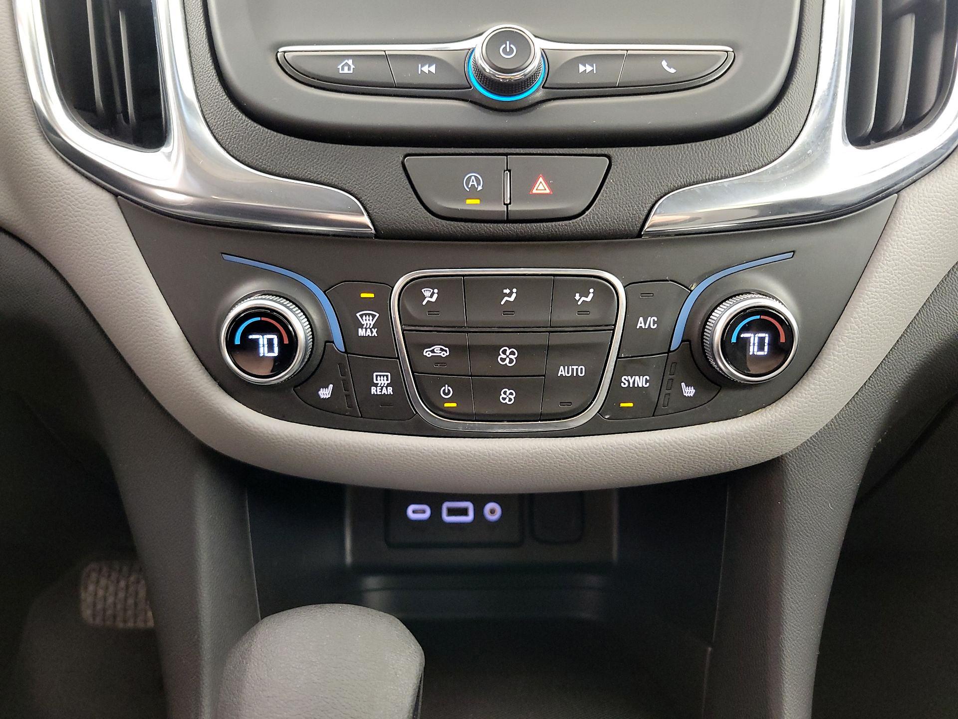 Thumbnail: 2023 Chevrolet Equinox - 16