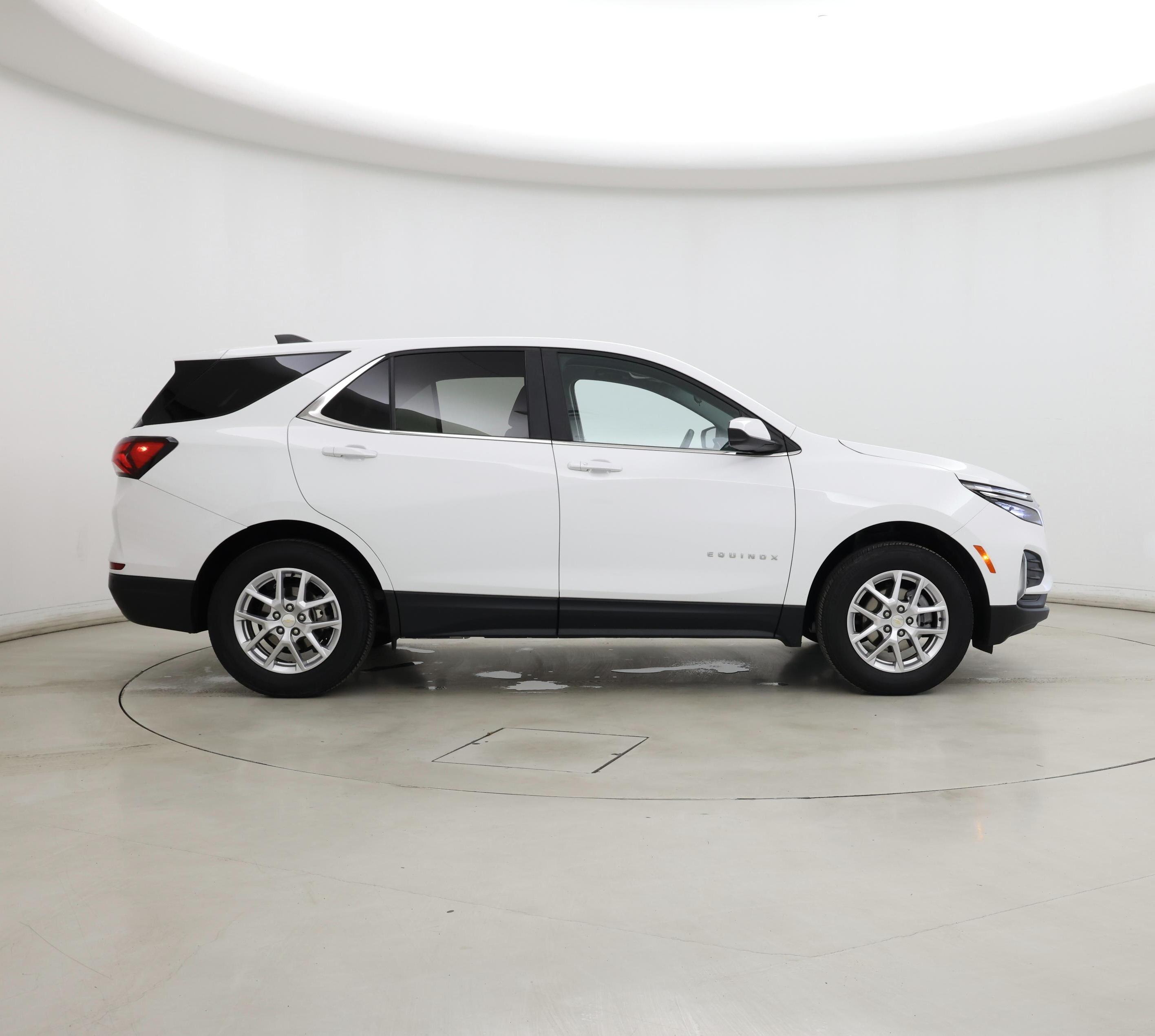 Thumbnail: 2023 Chevrolet Equinox - 7