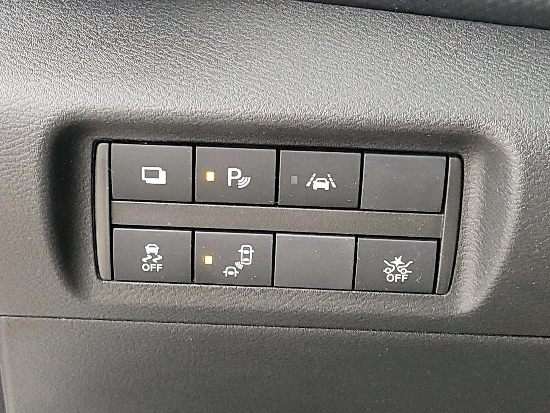 Thumbnail: 2023 Nissan Kicks - 13