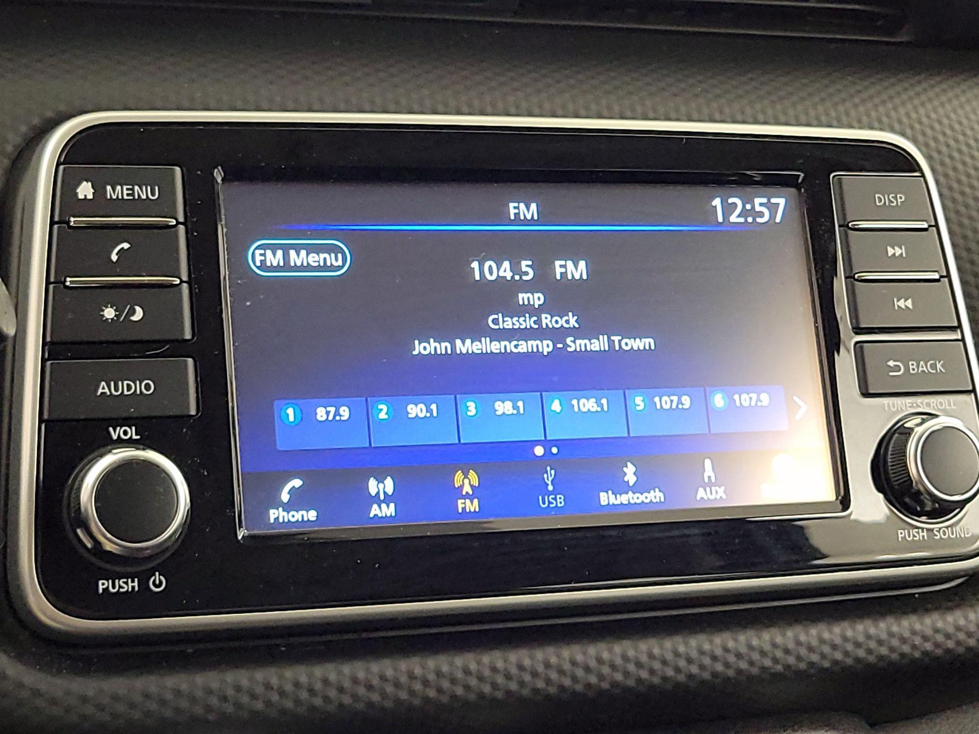 Thumbnail: 2023 Nissan Kicks - 15