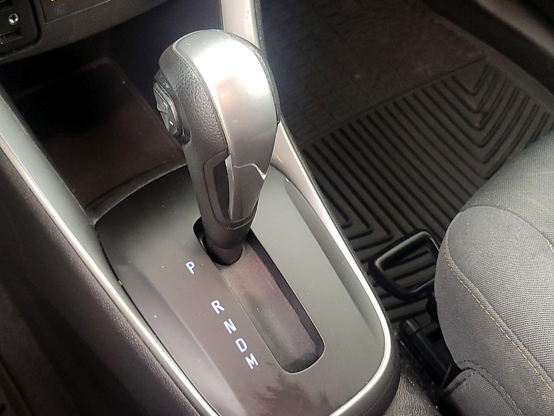 Thumbnail: 2020 Chevrolet Trax - 17