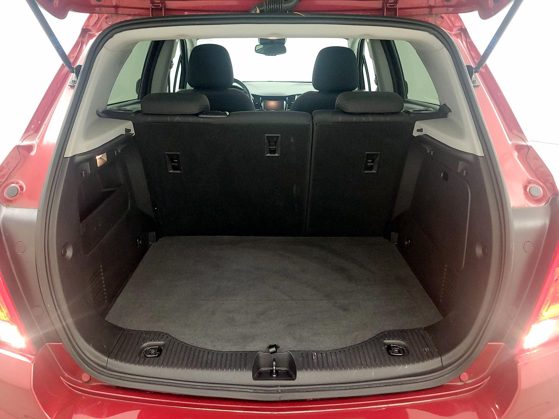 Thumbnail: 2020 Chevrolet Trax - 20