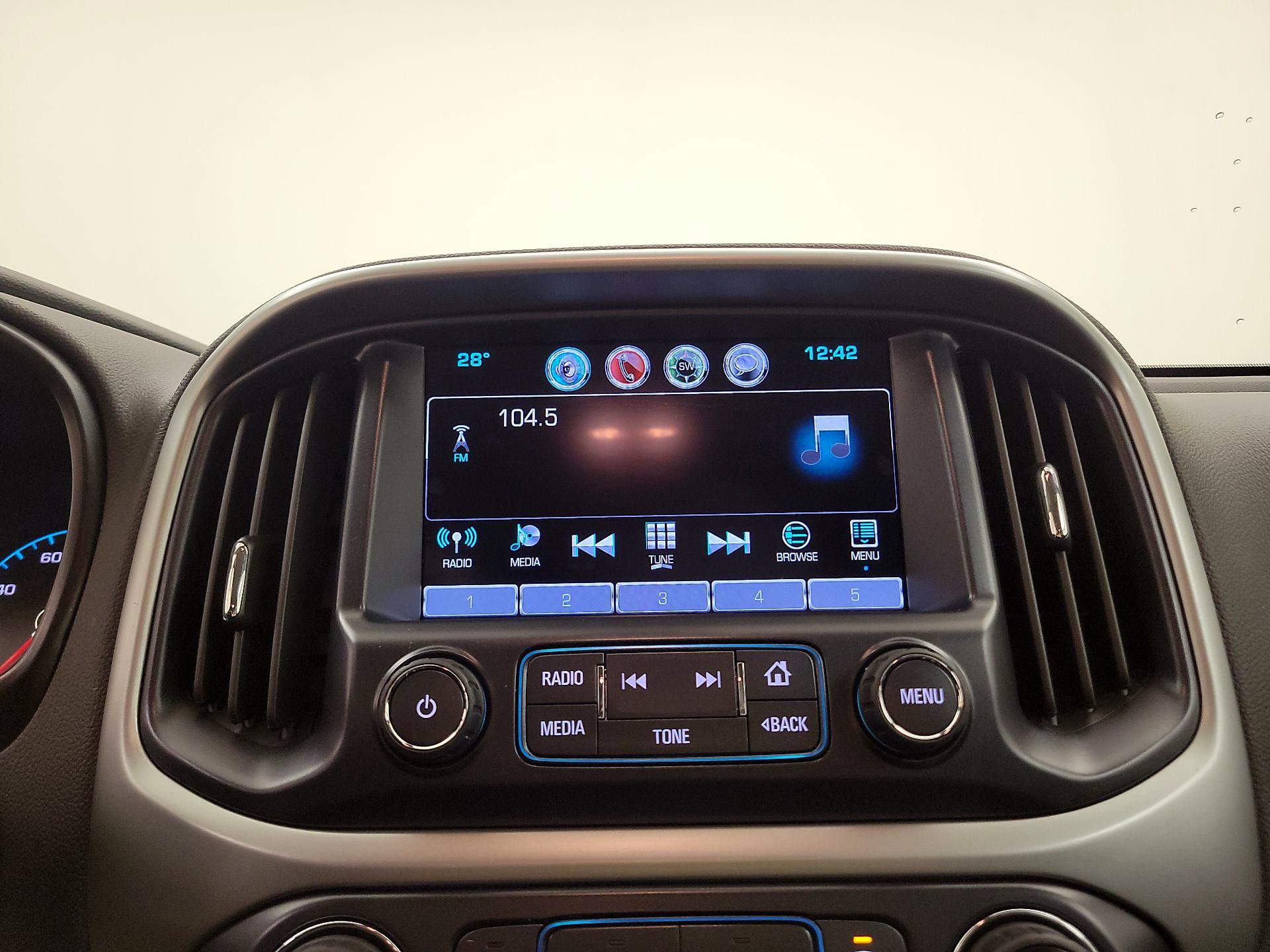 Thumbnail: 2017 Chevrolet Colorado - 15