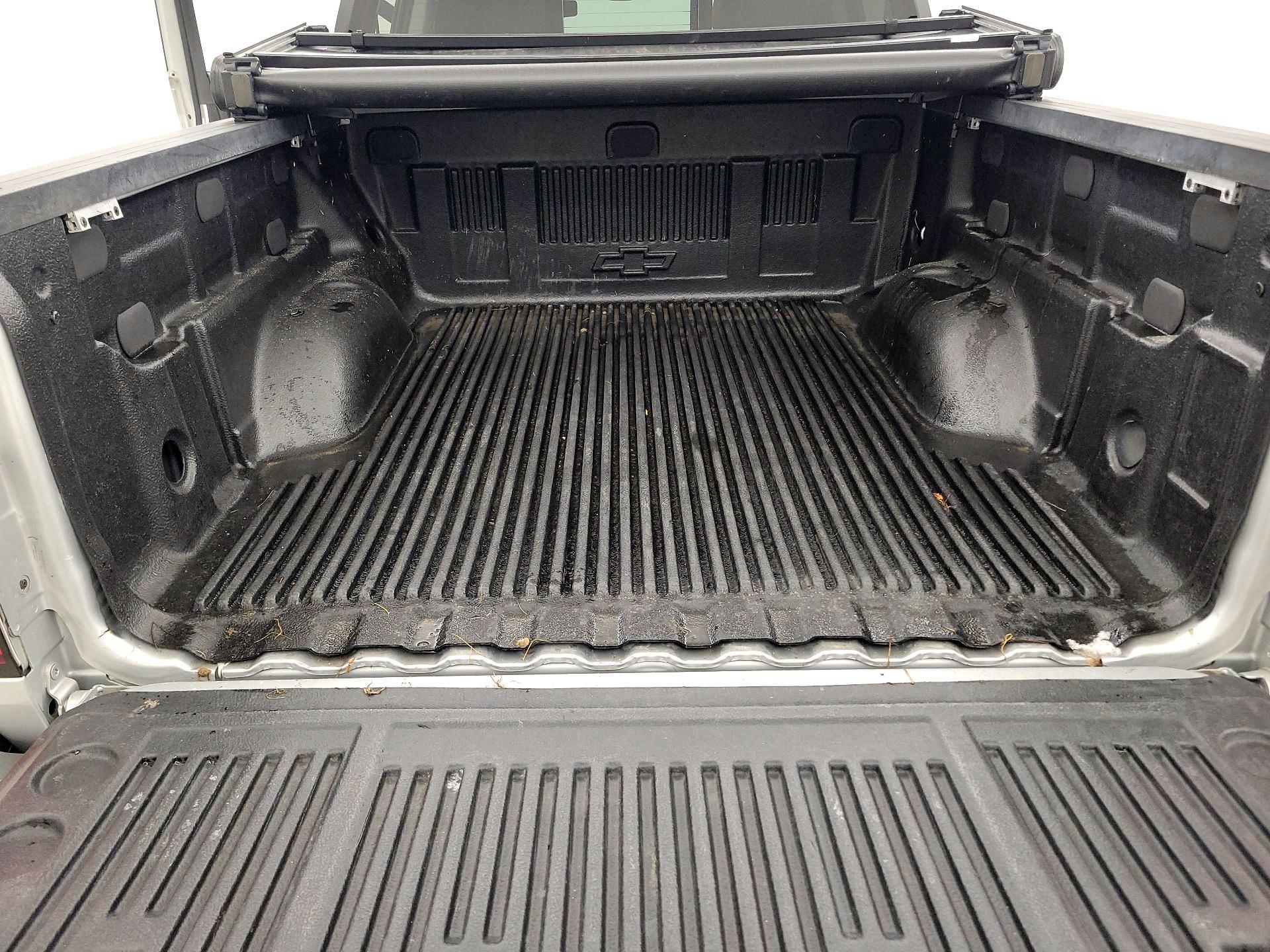 Thumbnail: 2017 Chevrolet Colorado - 20