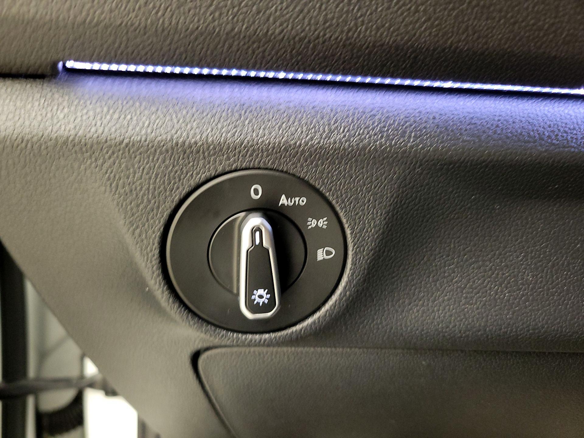 Thumbnail: 2023 Volkswagen Jetta - 13