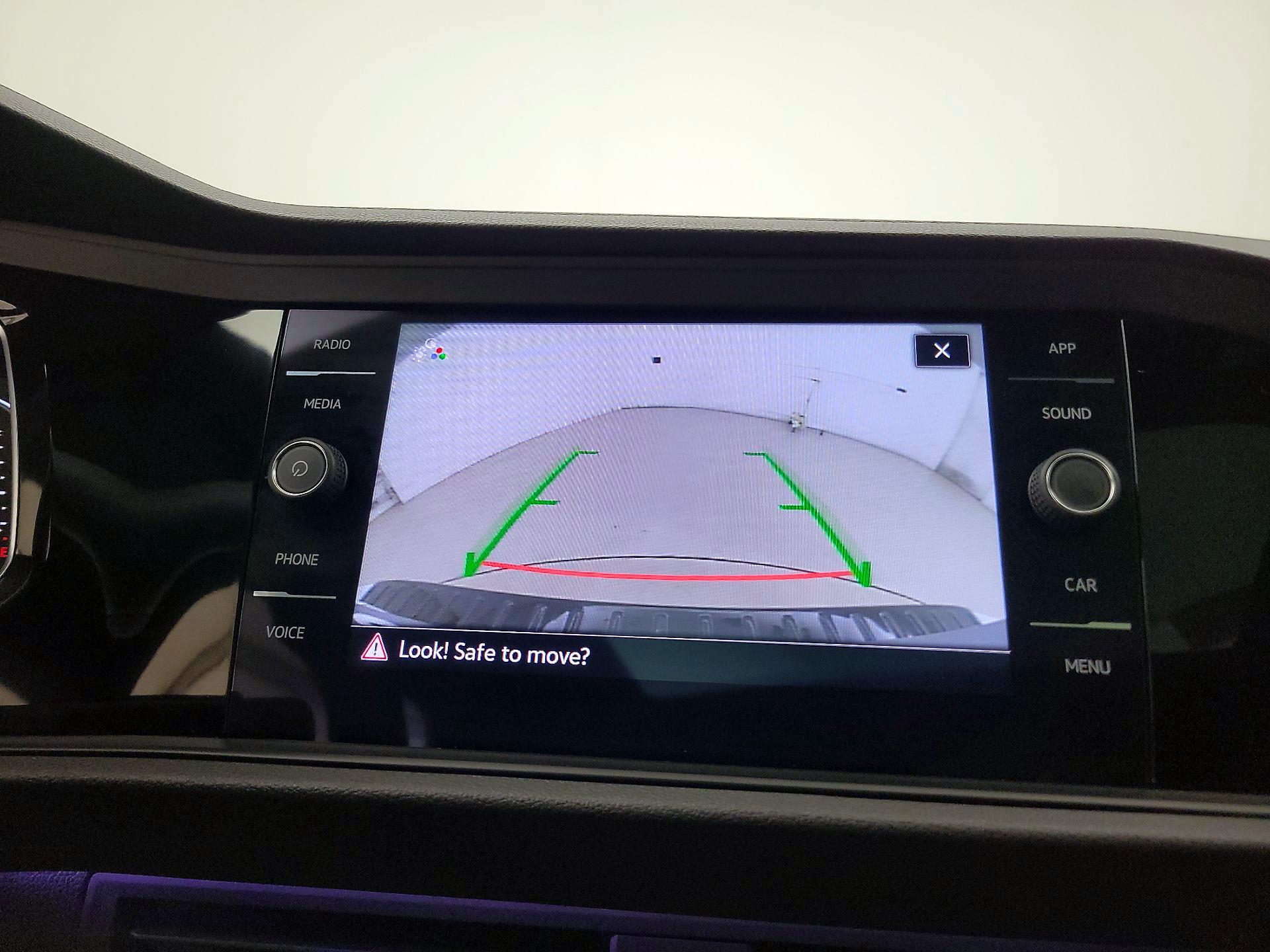 Thumbnail: 2023 Volkswagen Jetta - 14