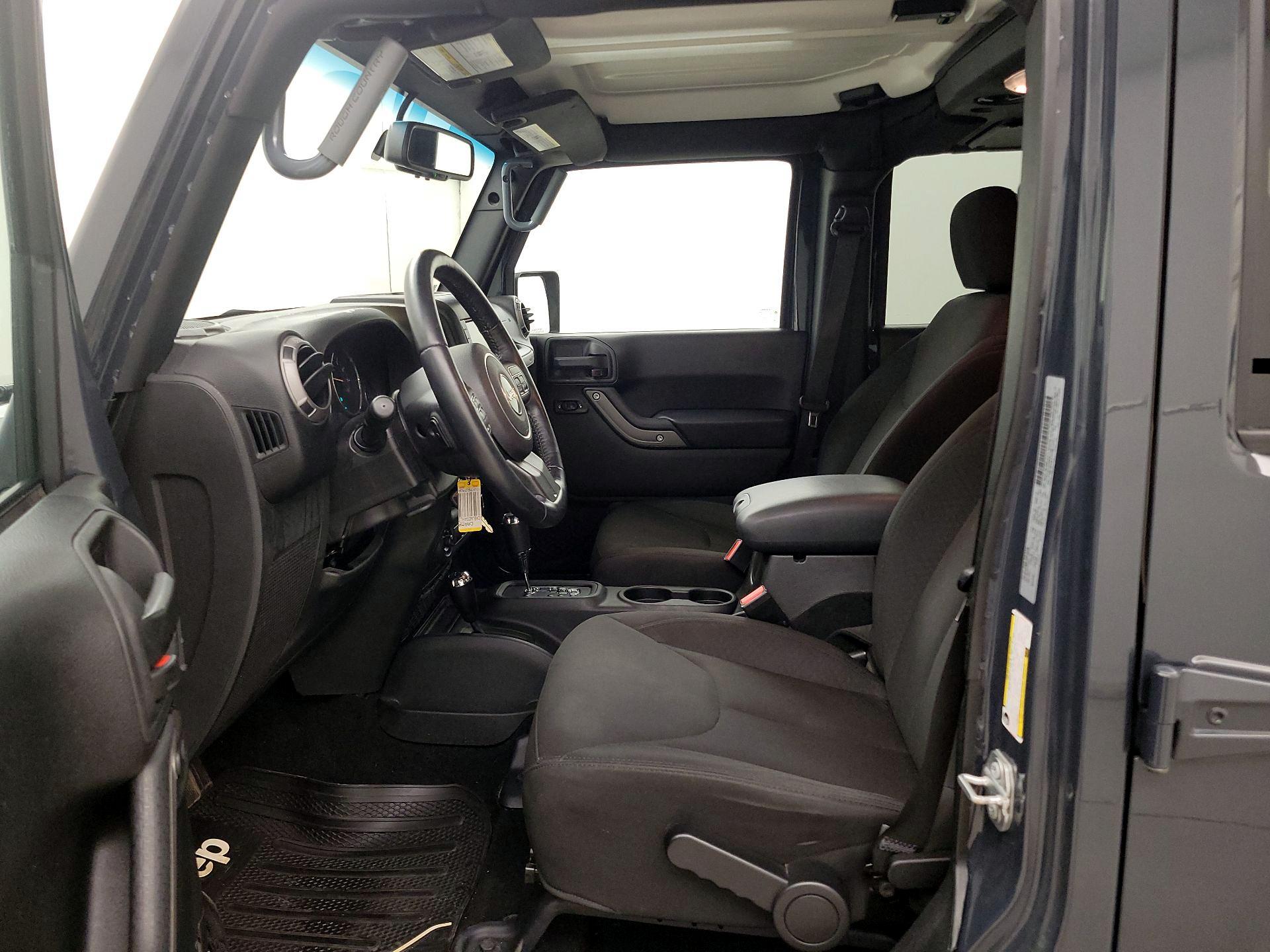 Thumbnail: 2017 Jeep Wrangler - 11