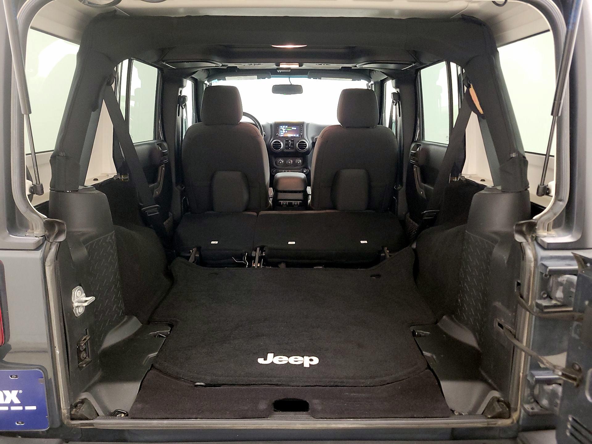 Thumbnail: 2017 Jeep Wrangler - 19