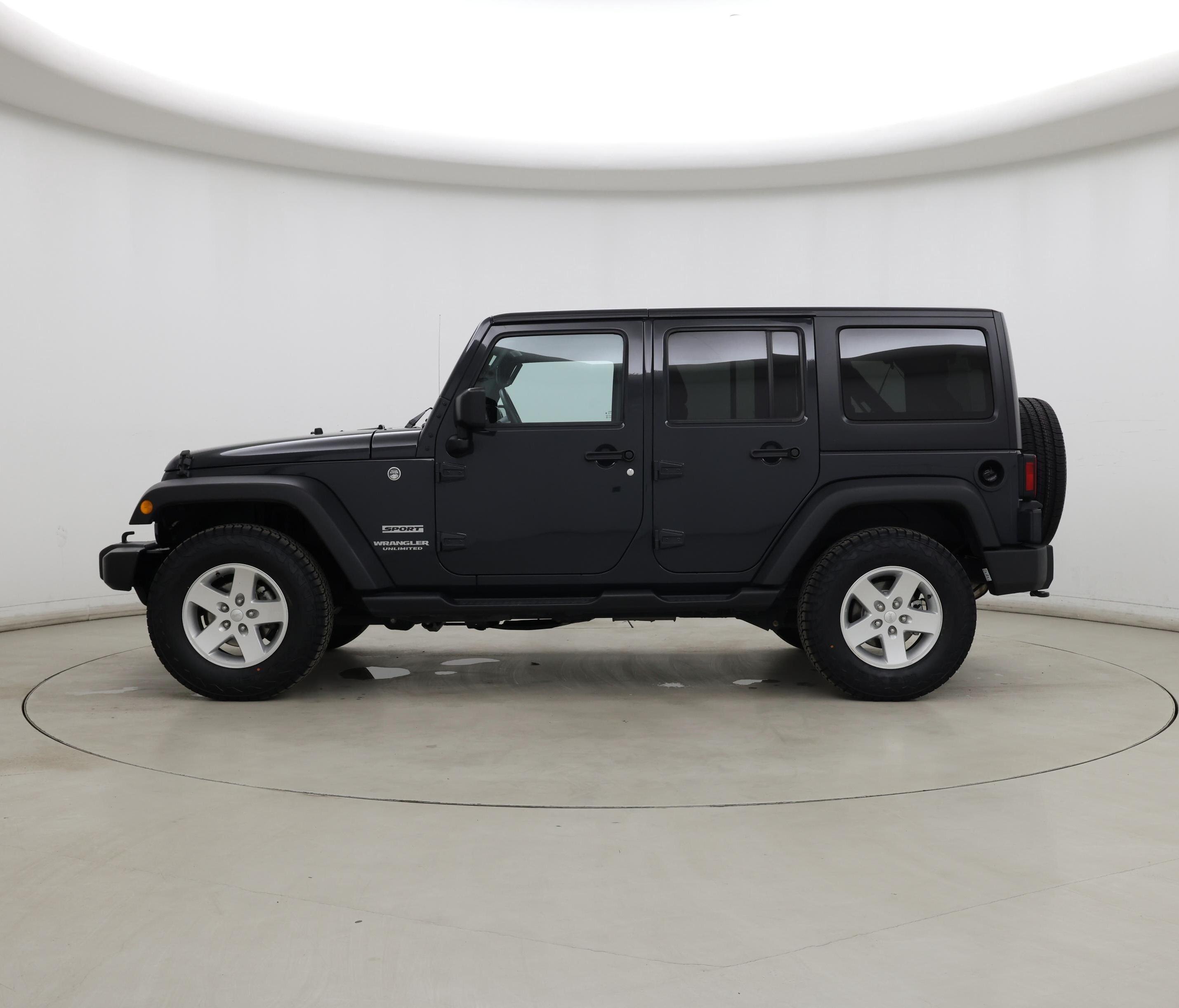 Thumbnail: 2017 Jeep Wrangler - 3