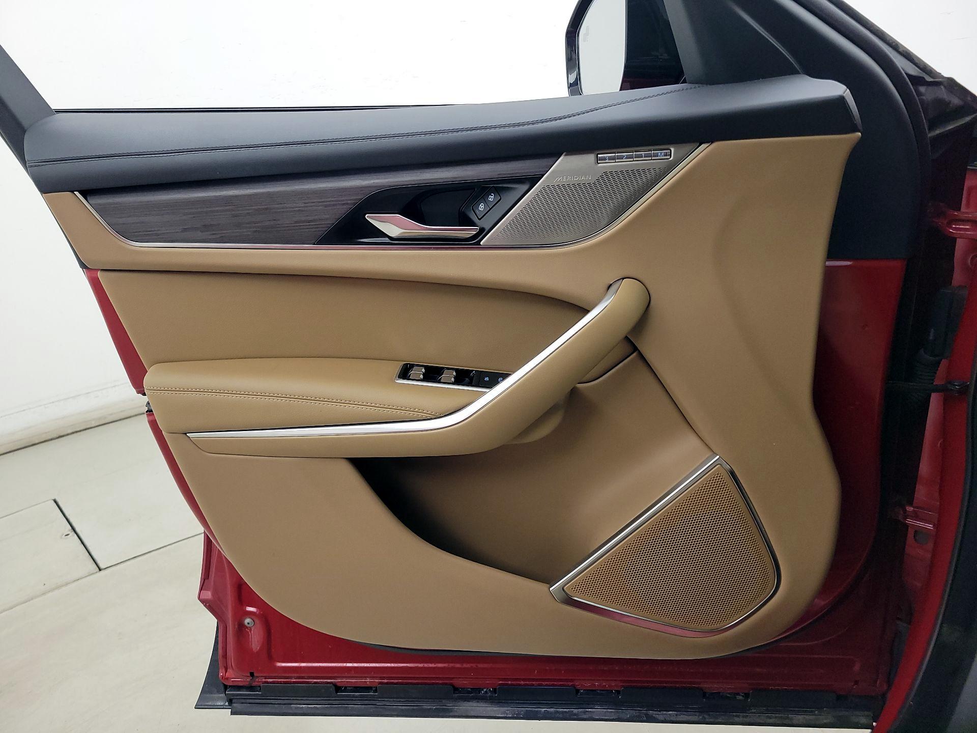 Thumbnail: 2023 Jaguar F-Pace - 12