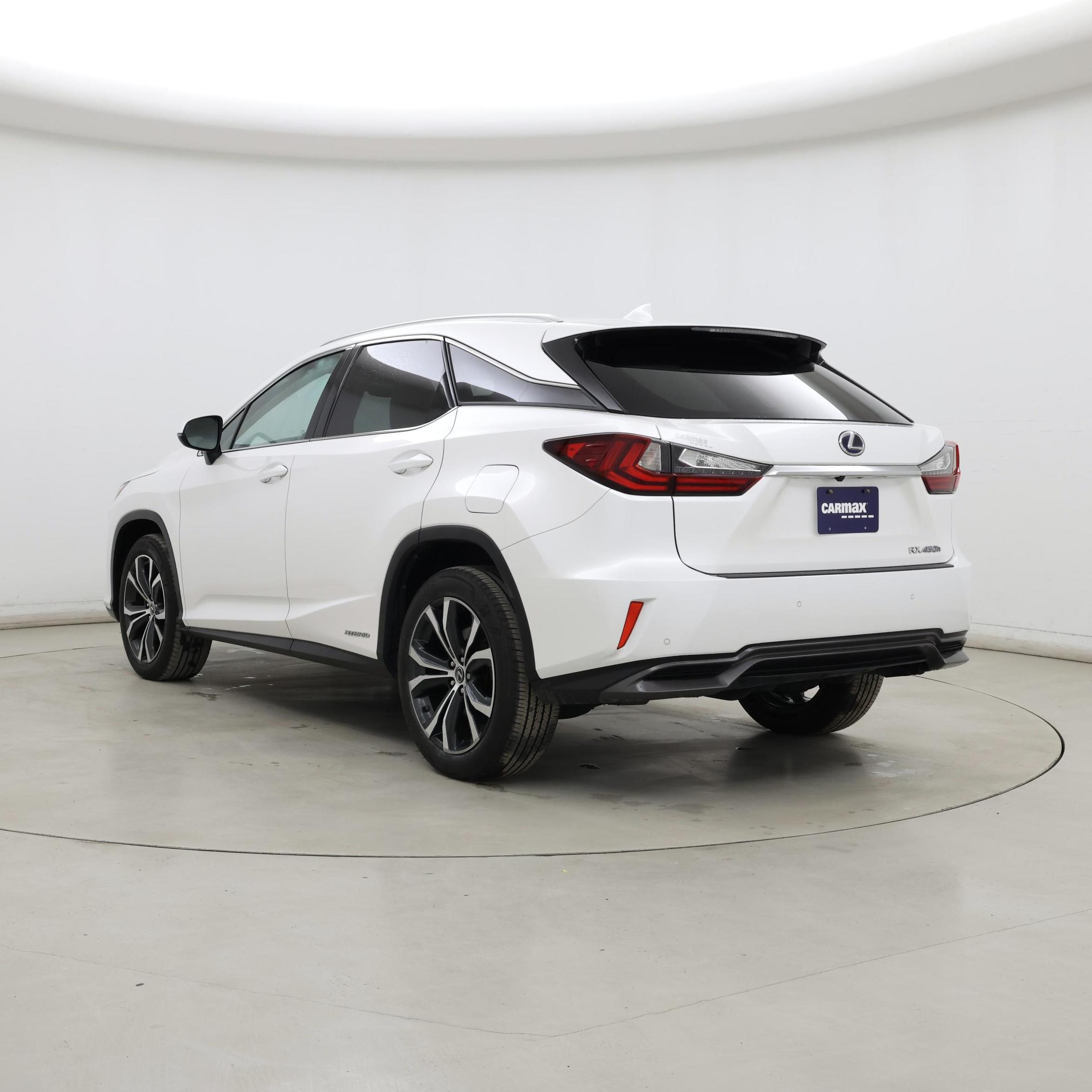 Thumbnail: 2019 Lexus RX - 2