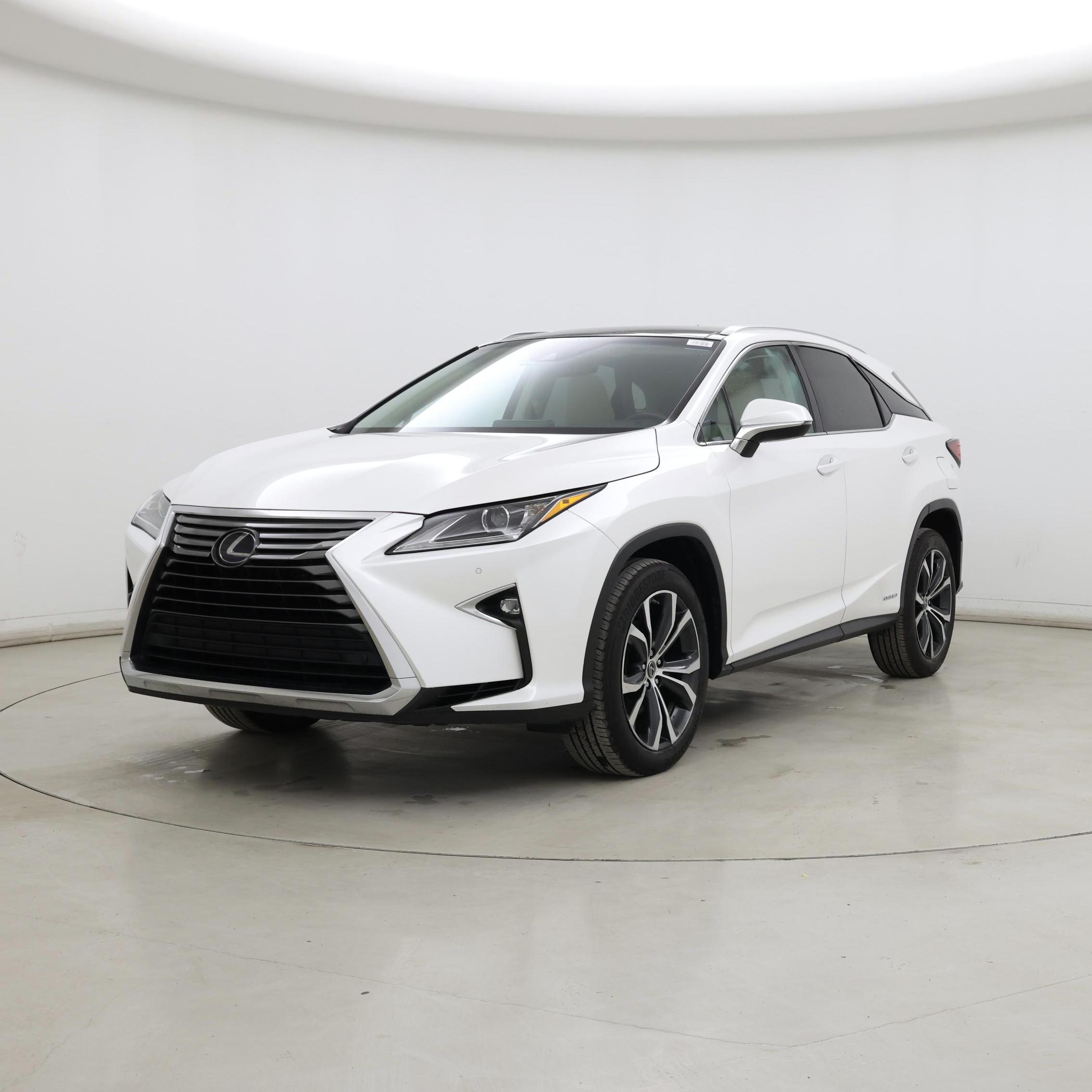 Thumbnail: 2019 Lexus RX - 4