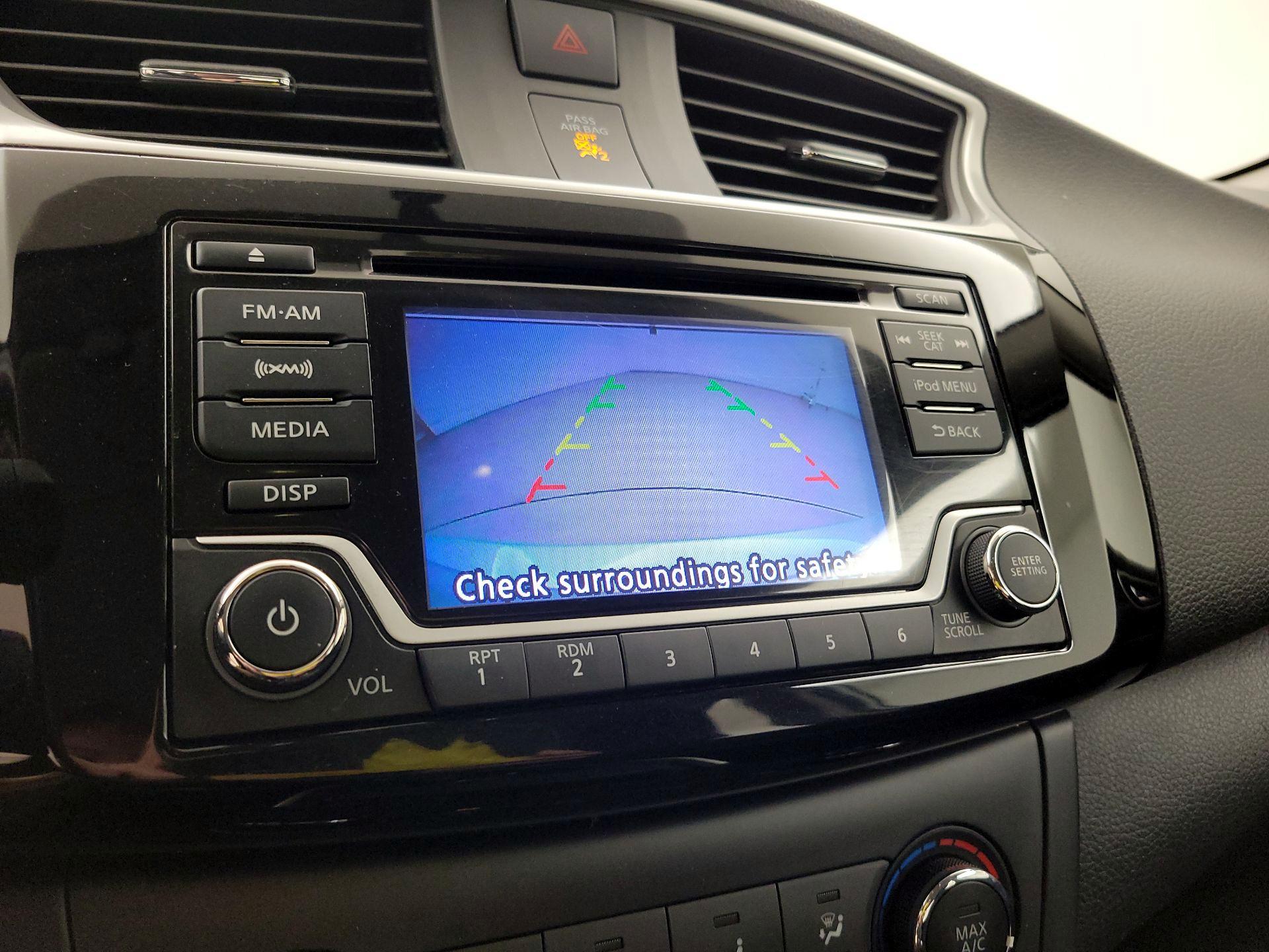 Thumbnail: 2017 Nissan Sentra - 14