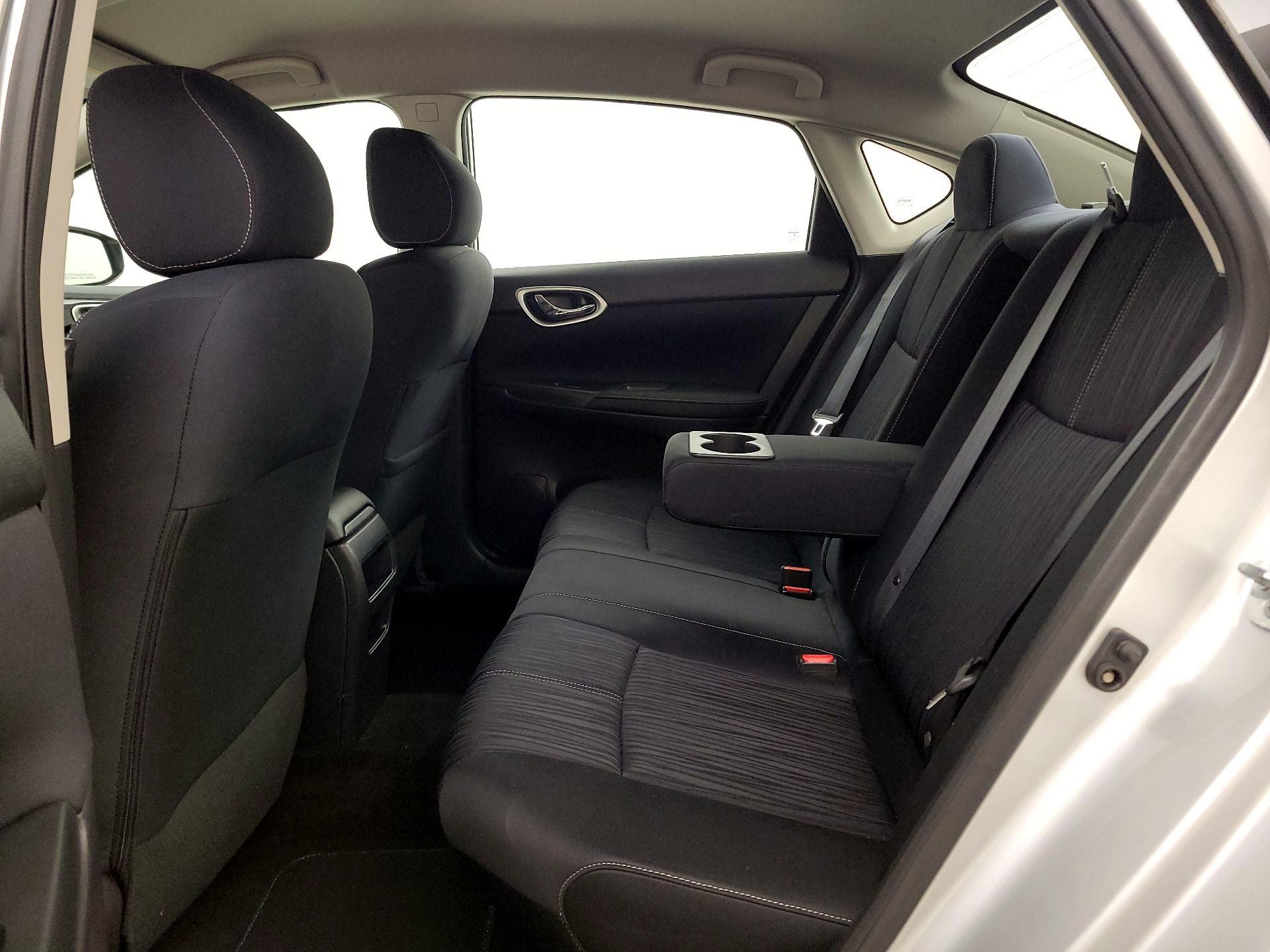 Thumbnail: 2017 Nissan Sentra - 19