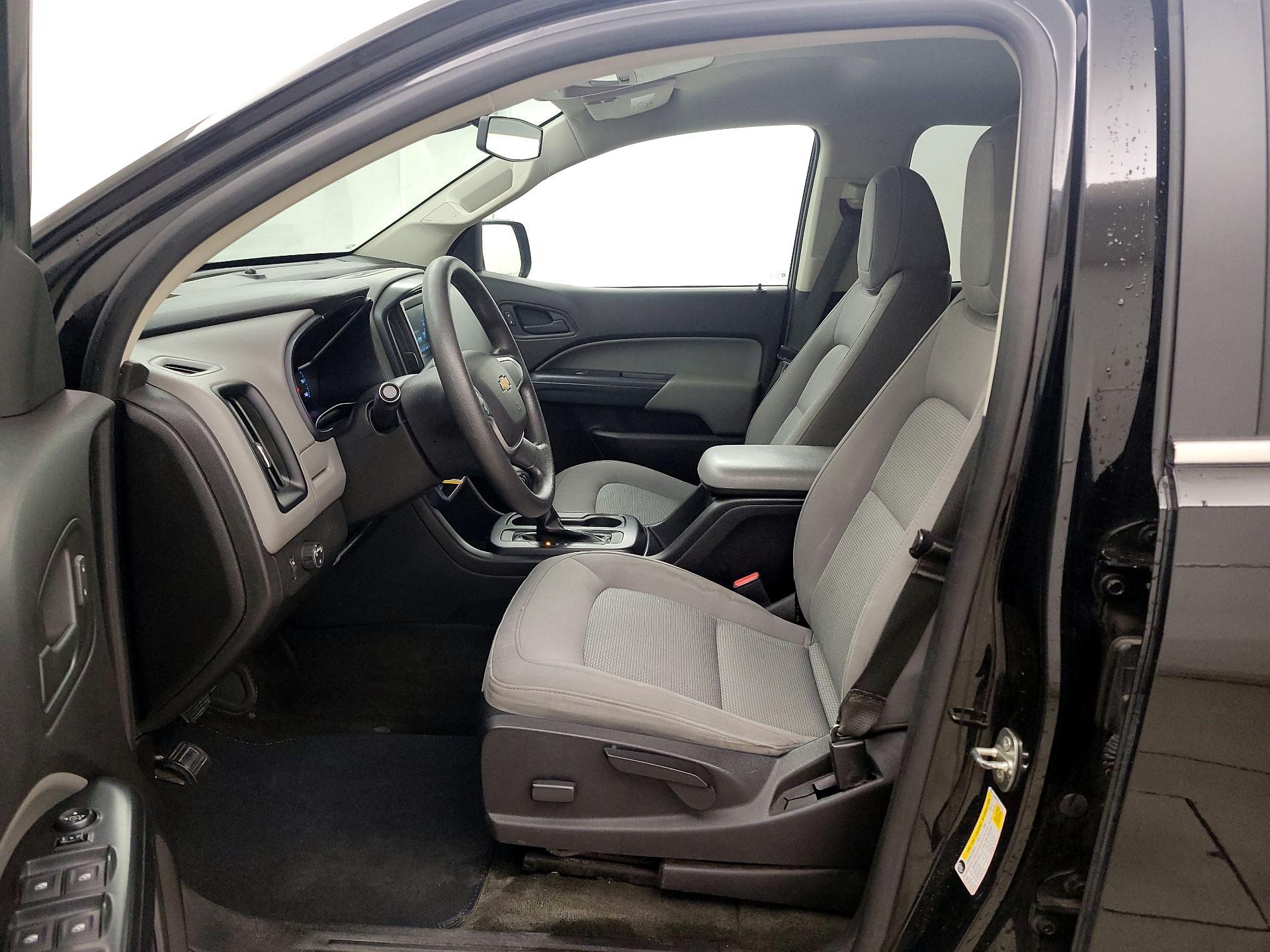 Thumbnail: 2018 Chevrolet Colorado - 11