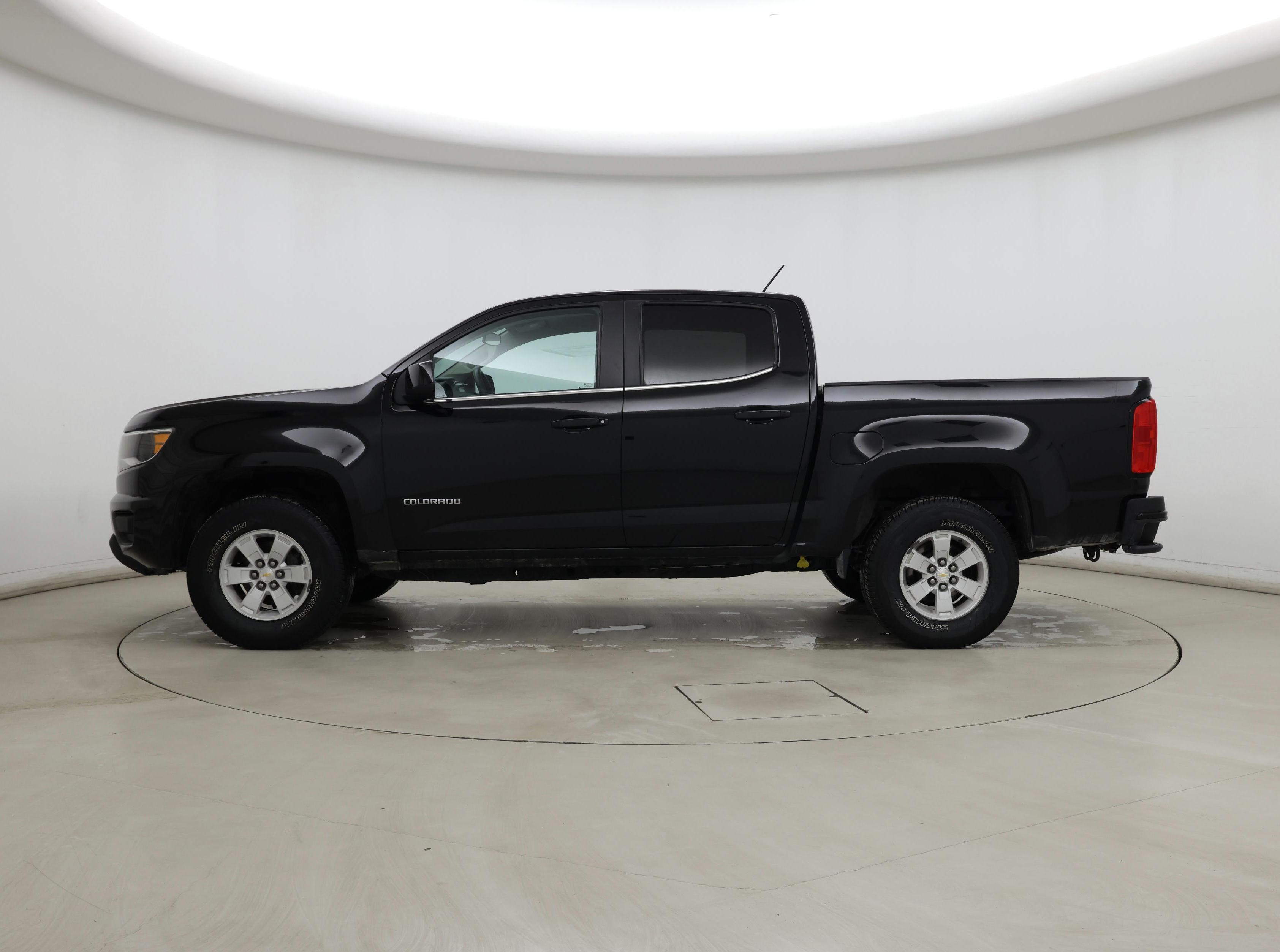 Thumbnail: 2018 Chevrolet Colorado - 3