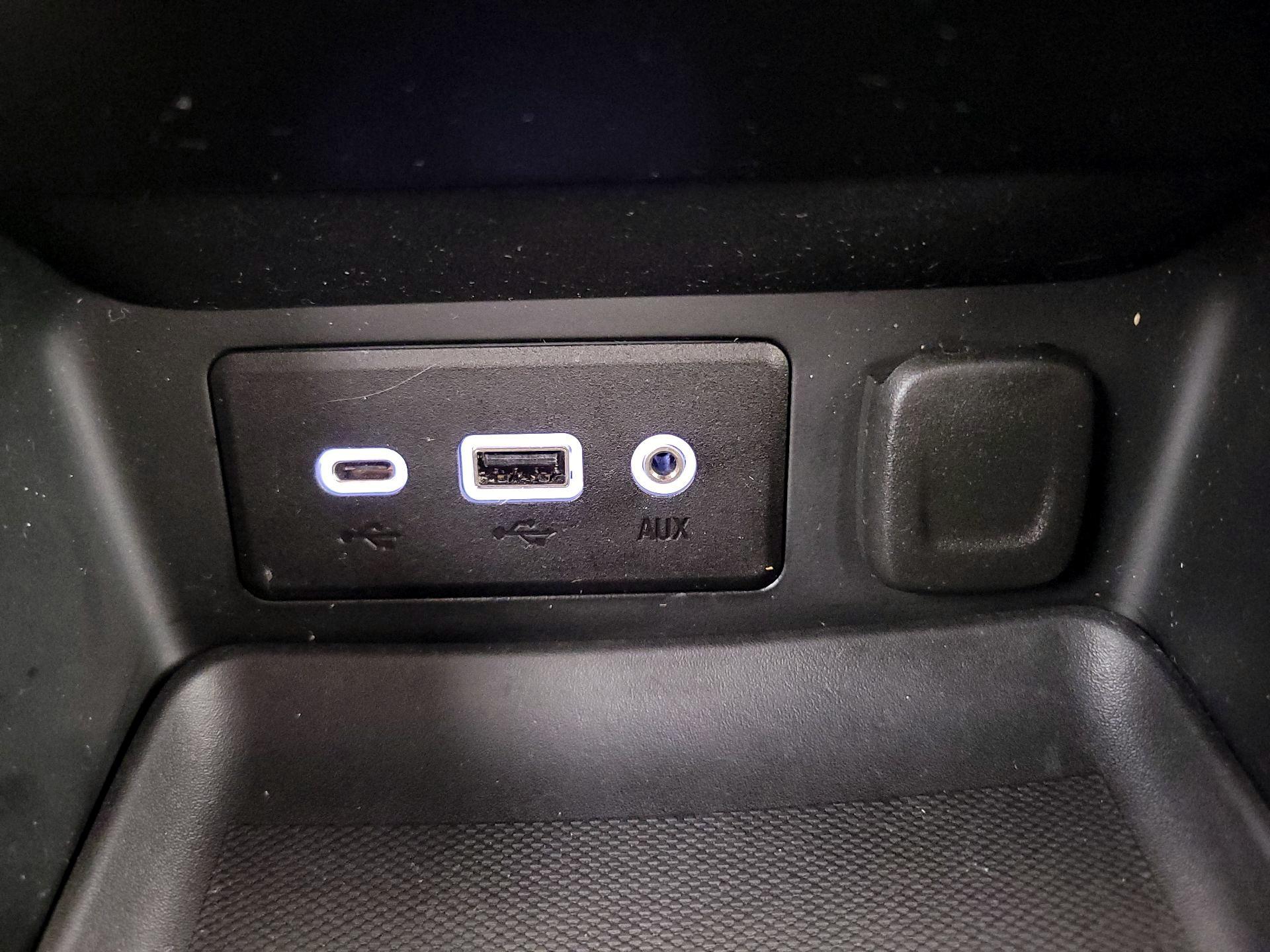 Thumbnail: 2022 GMC Terrain - 18