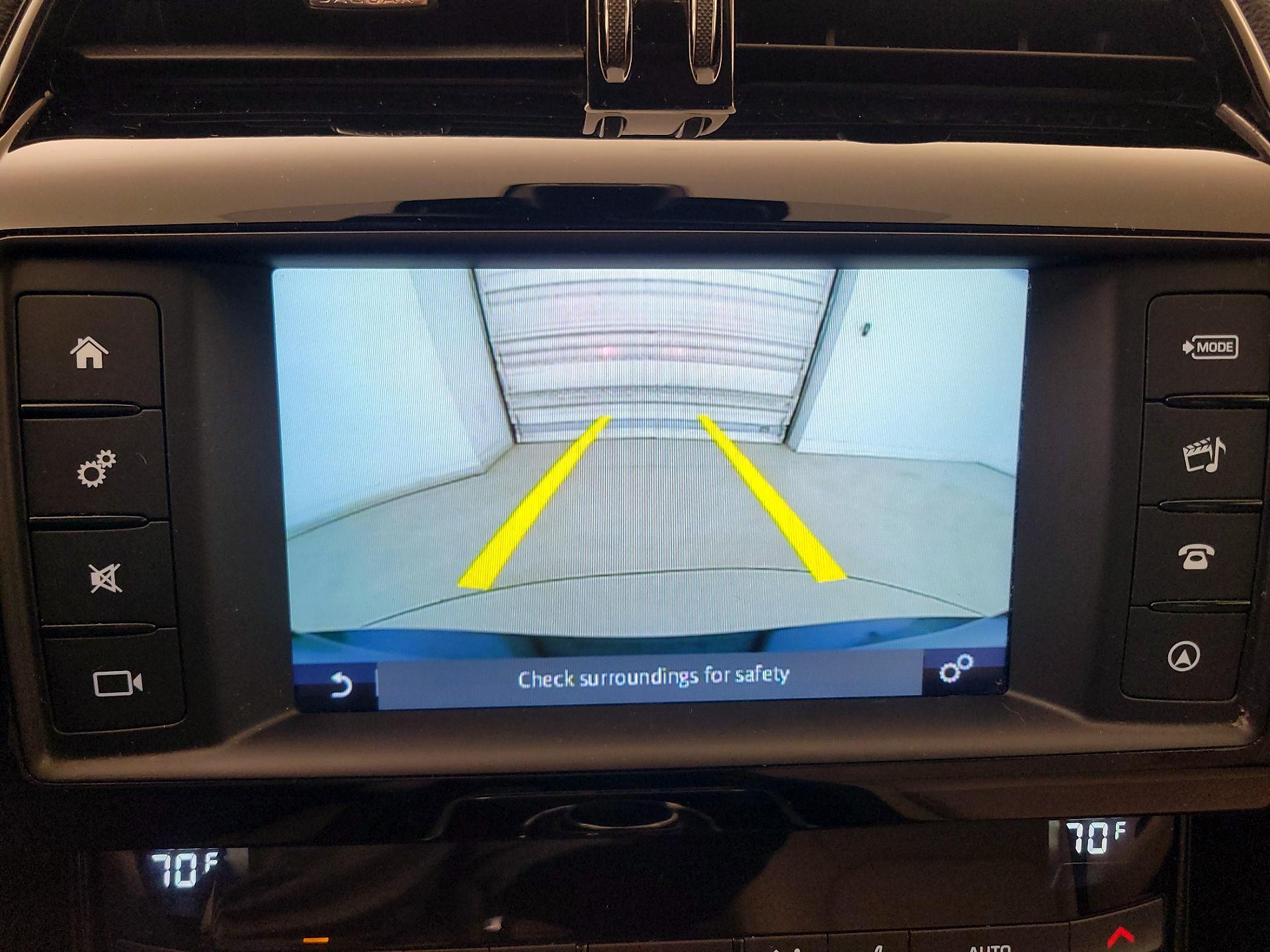 Thumbnail: 2017 Jaguar XE - 15