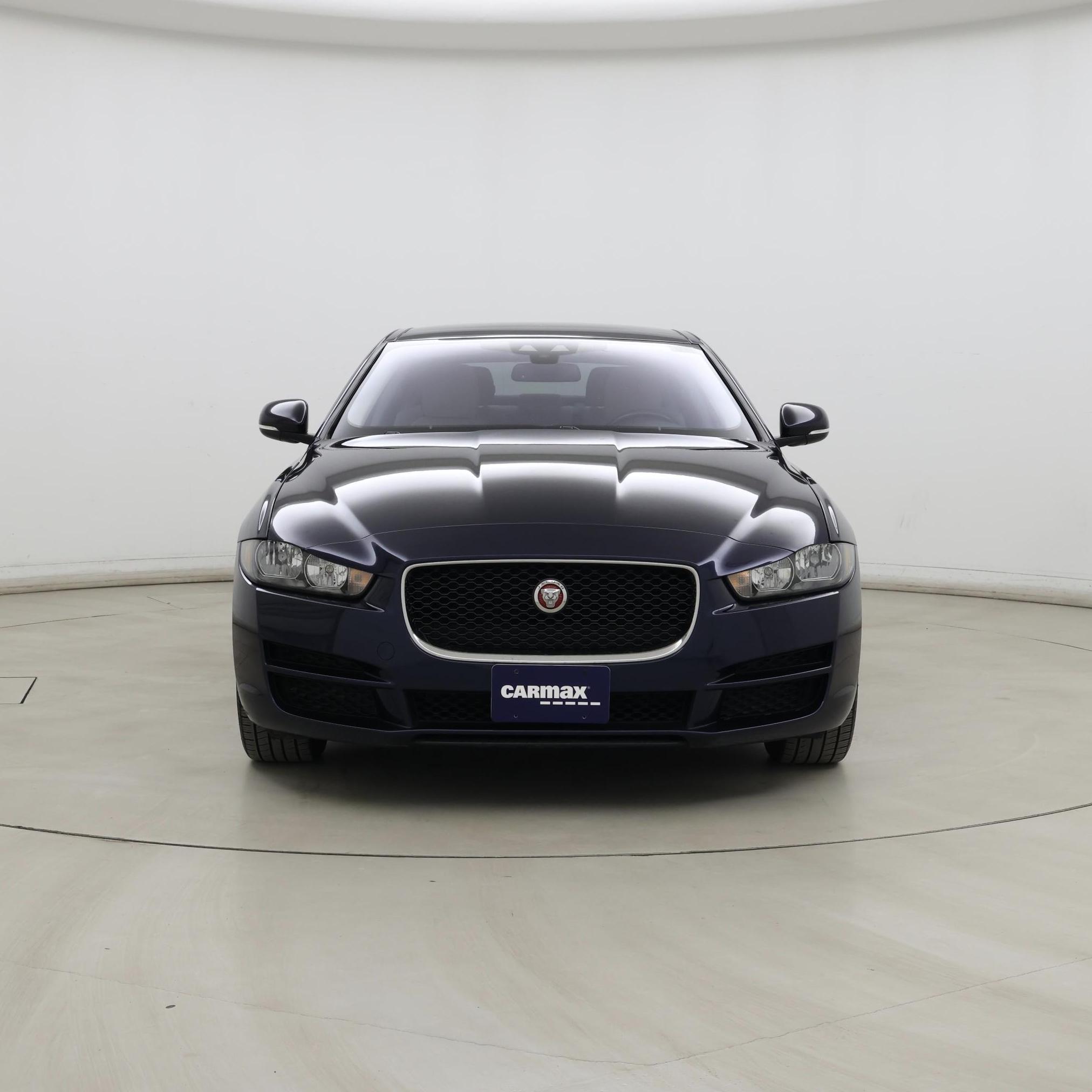 Thumbnail: 2017 Jaguar XE - 5