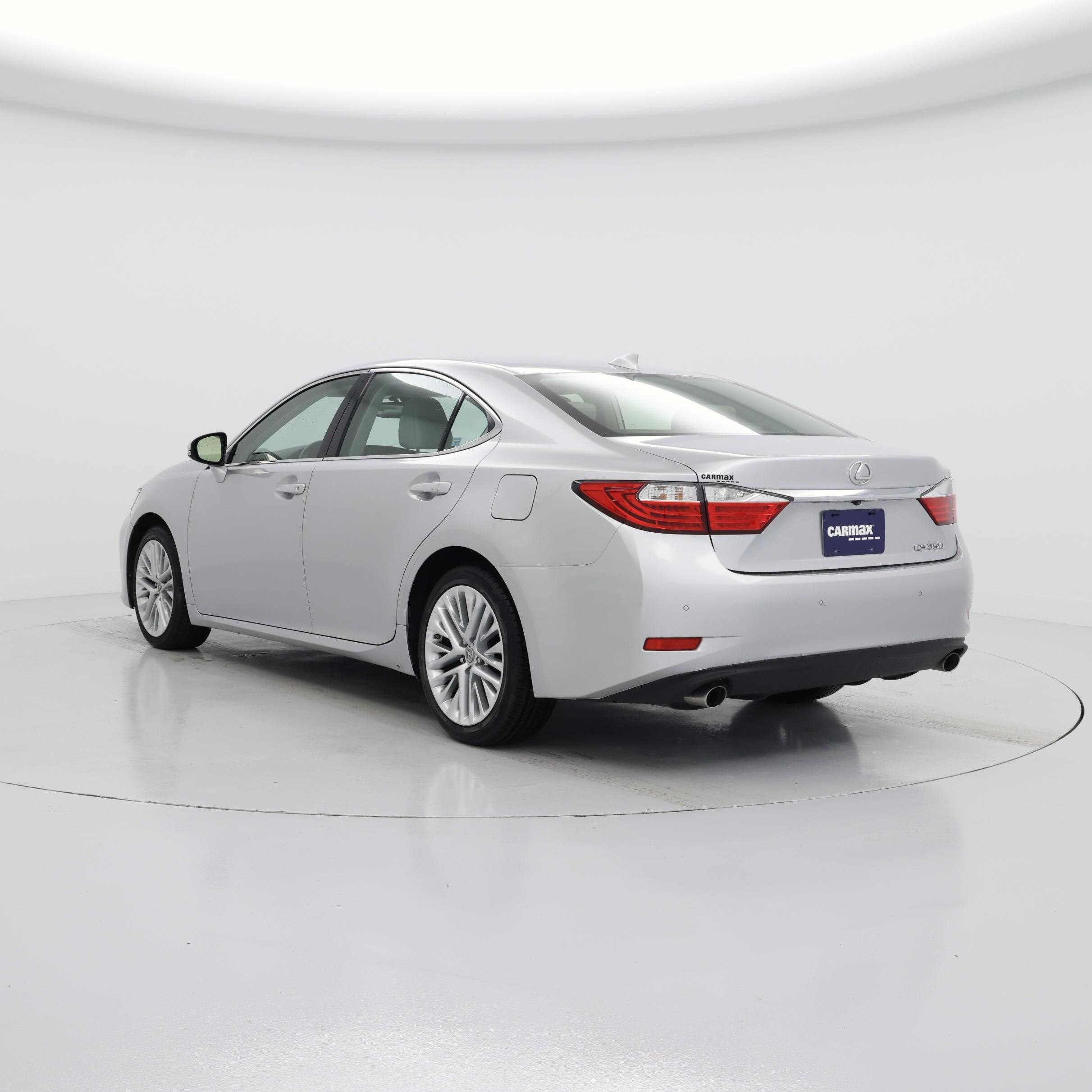 Thumbnail: 2015 Lexus ES - 2