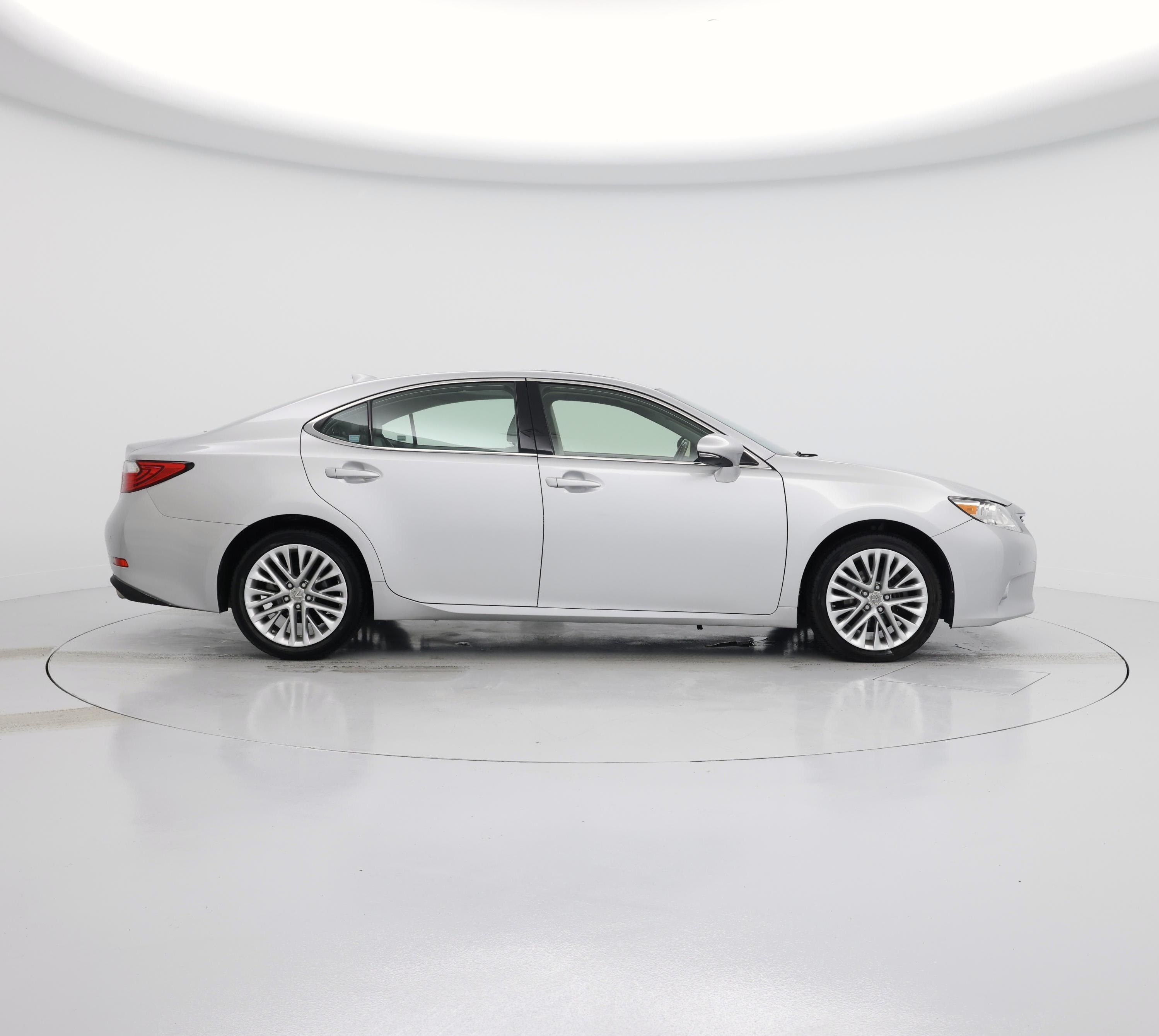 Thumbnail: 2015 Lexus ES - 7