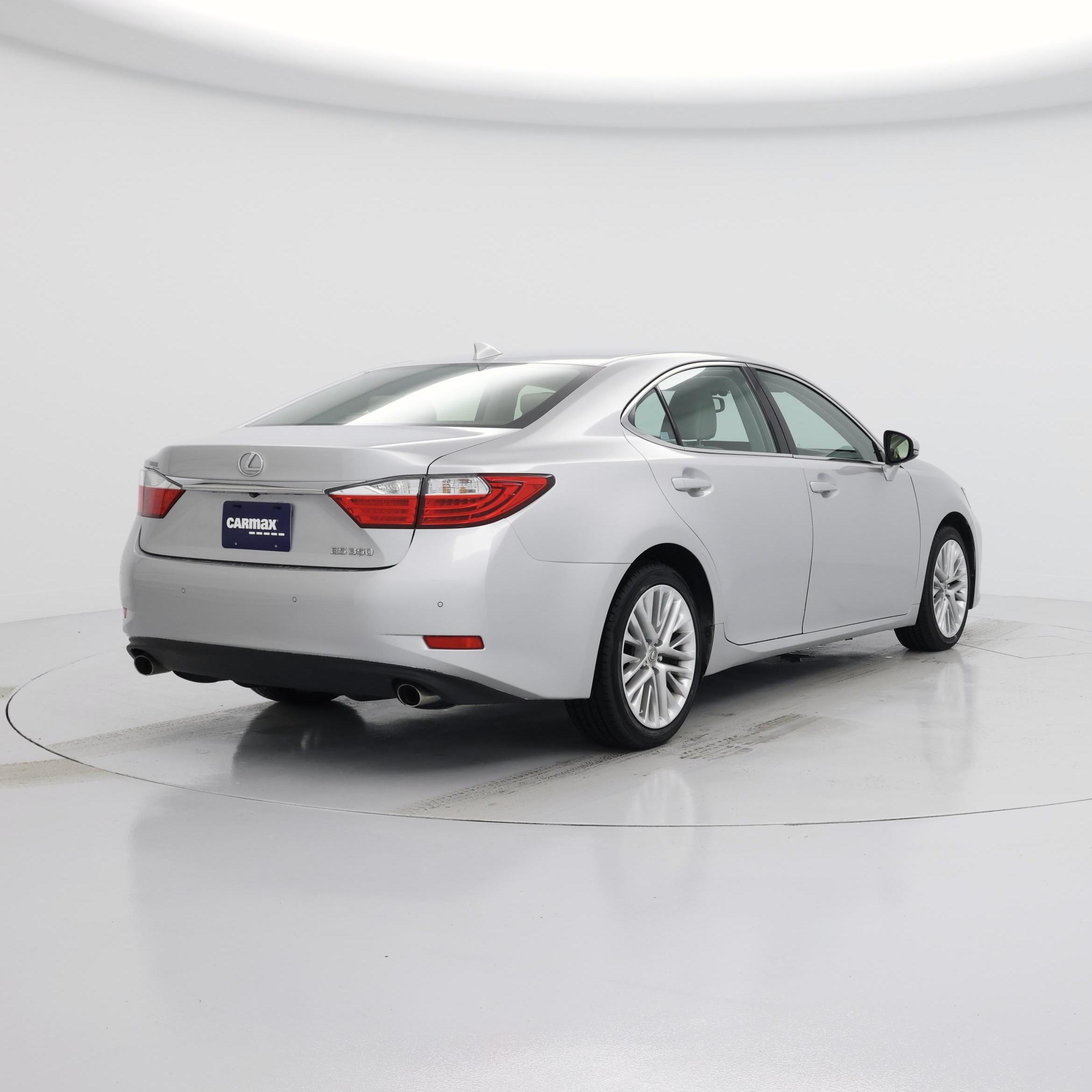 Thumbnail: 2015 Lexus ES - 8