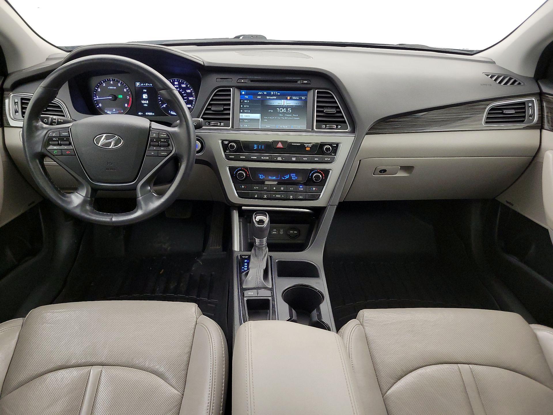 Thumbnail: 2015 Hyundai Sonata - 9