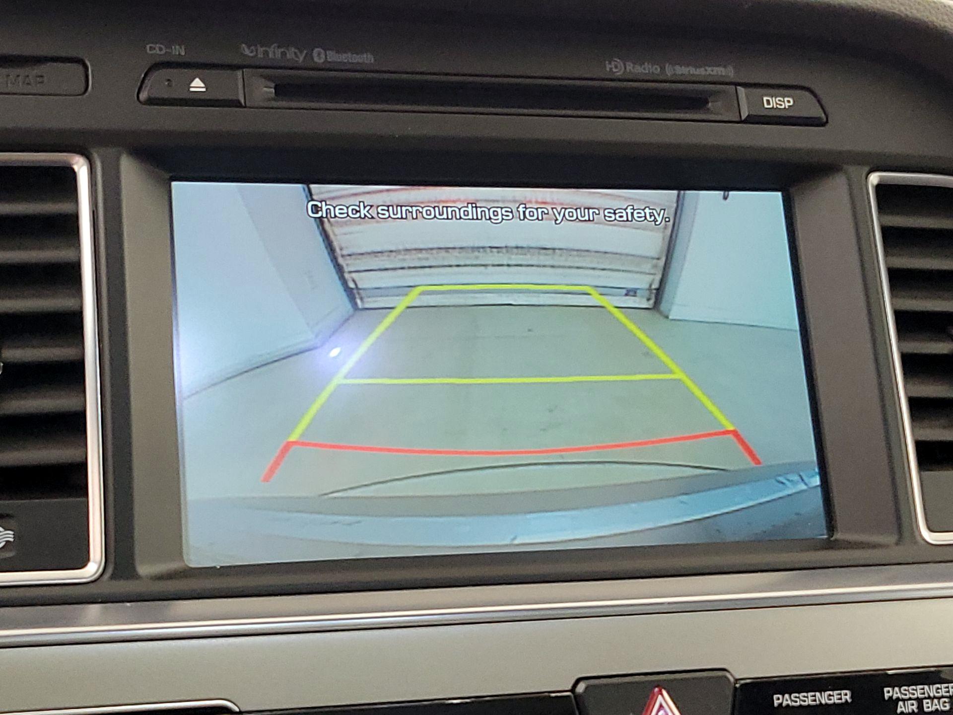 Thumbnail: 2015 Hyundai Sonata - 15