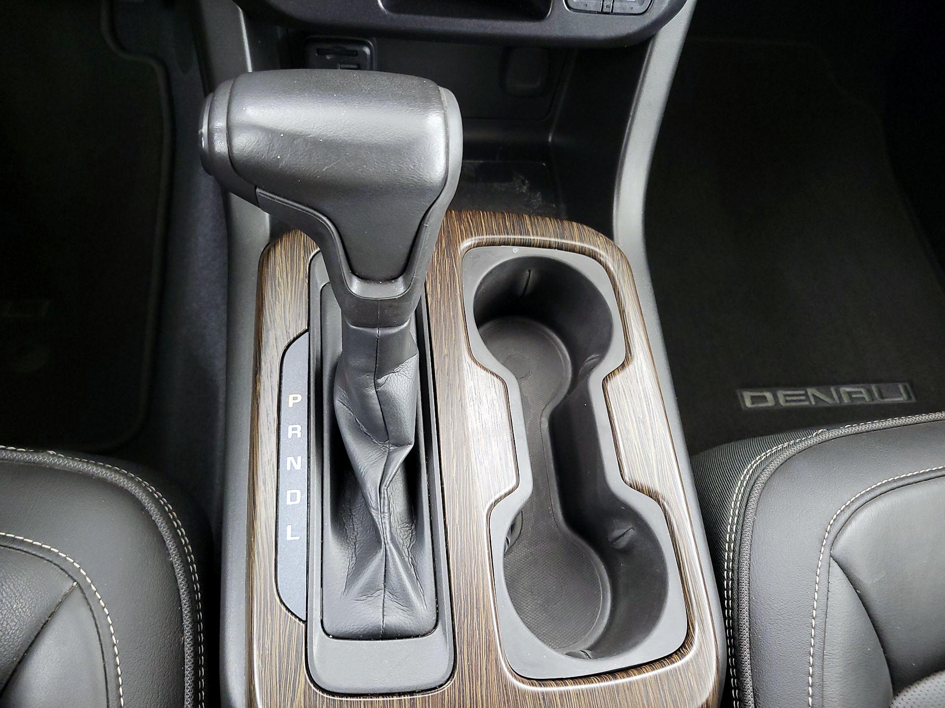 Thumbnail: 2019 GMC Canyon - 17