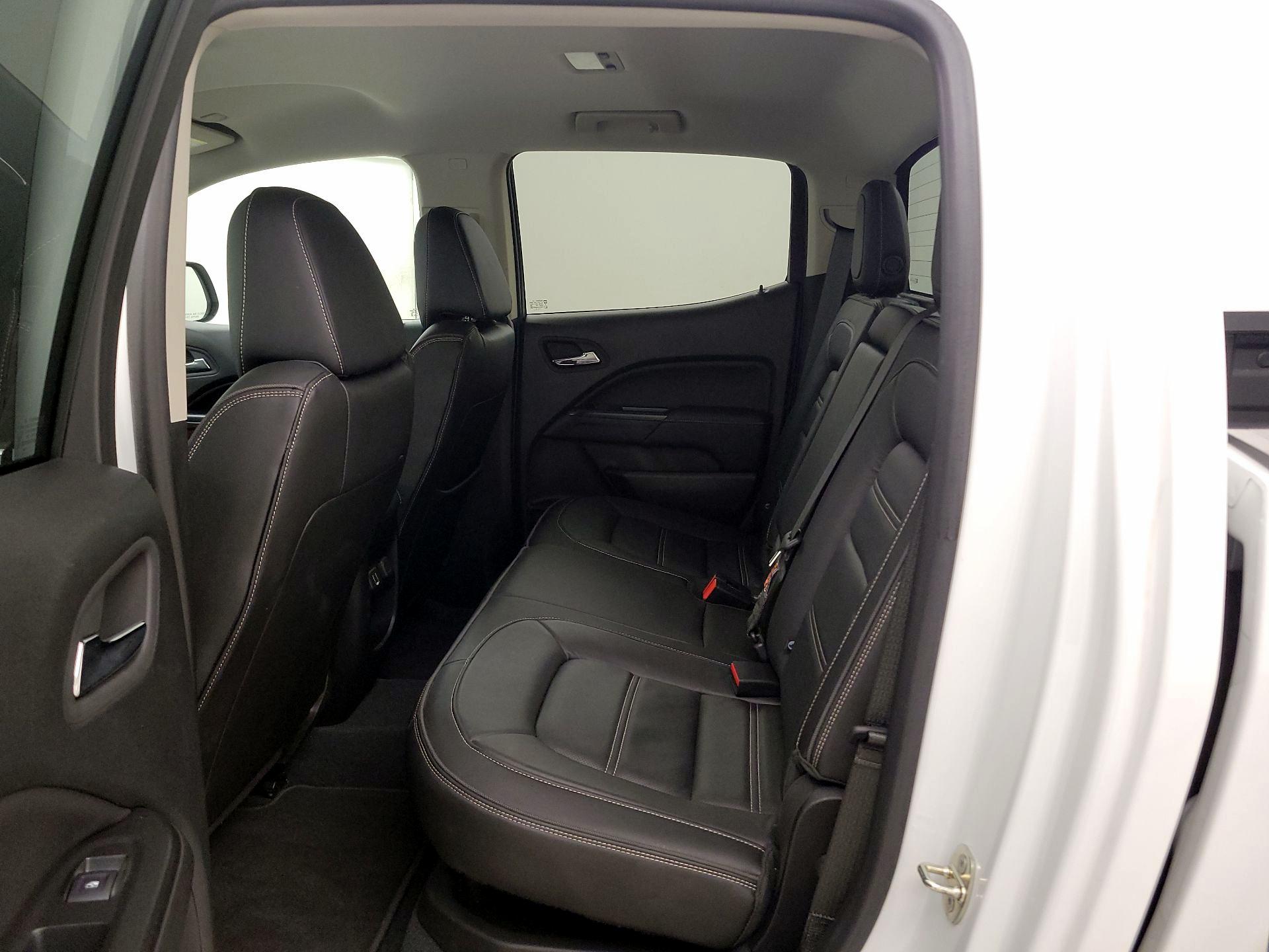 Thumbnail: 2019 GMC Canyon - 19