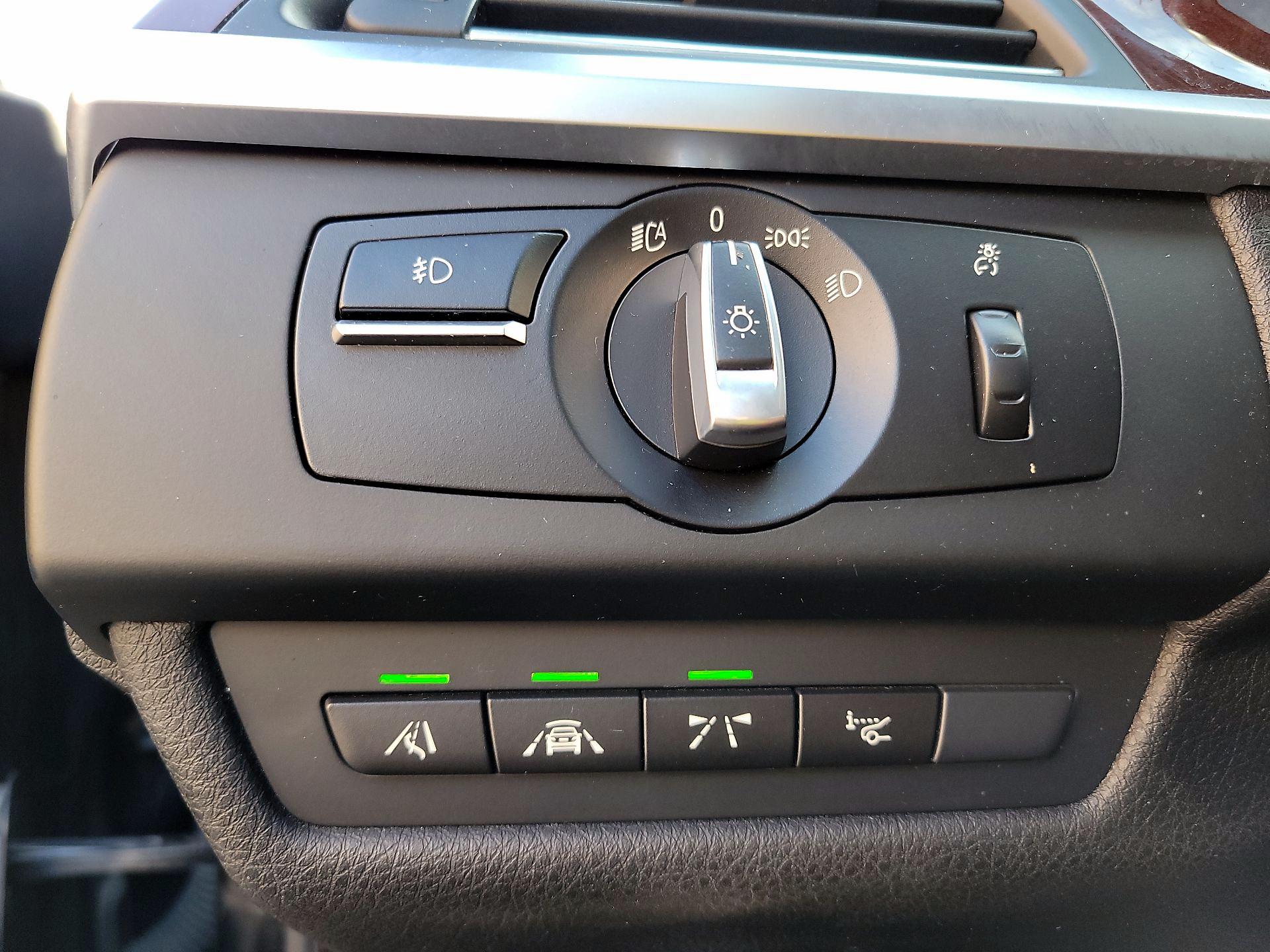 Thumbnail: 2016 BMW 6 Series - 11