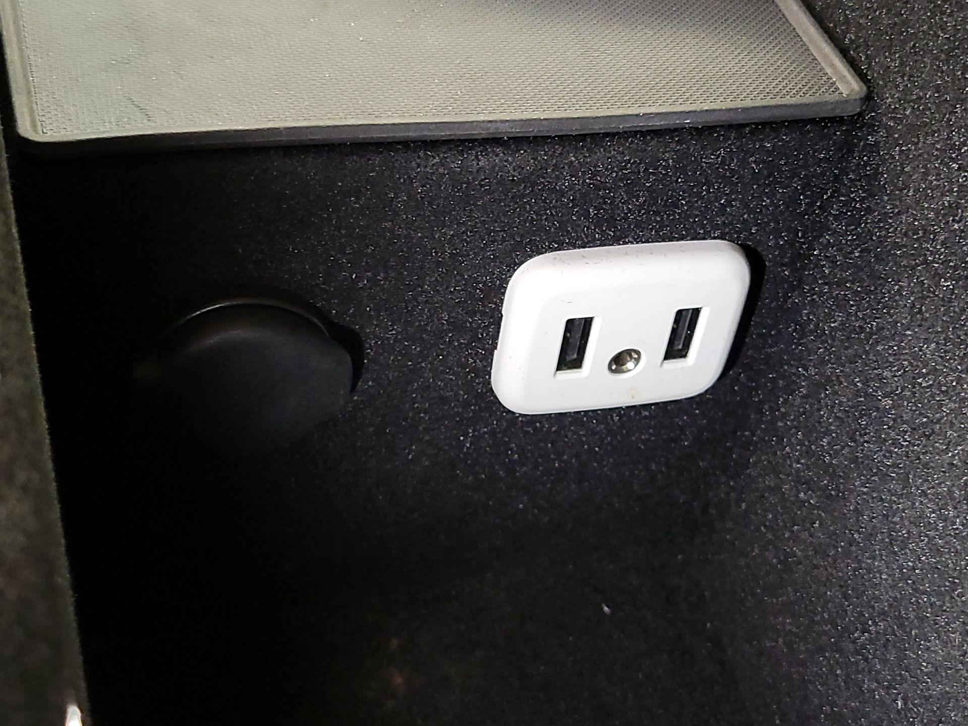 Thumbnail: 2016 Cadillac ELR - 19