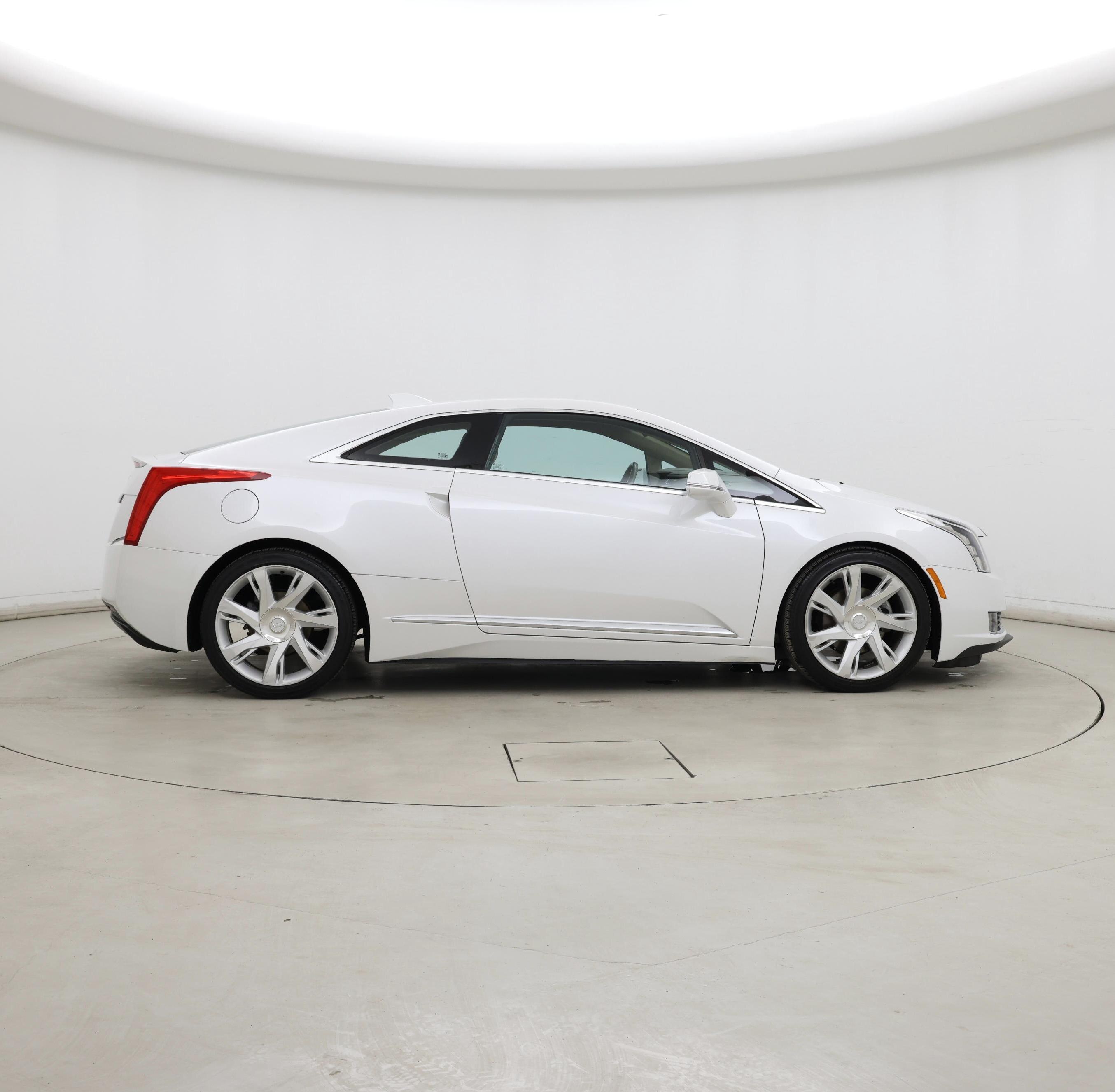 Thumbnail: 2016 Cadillac ELR - 7