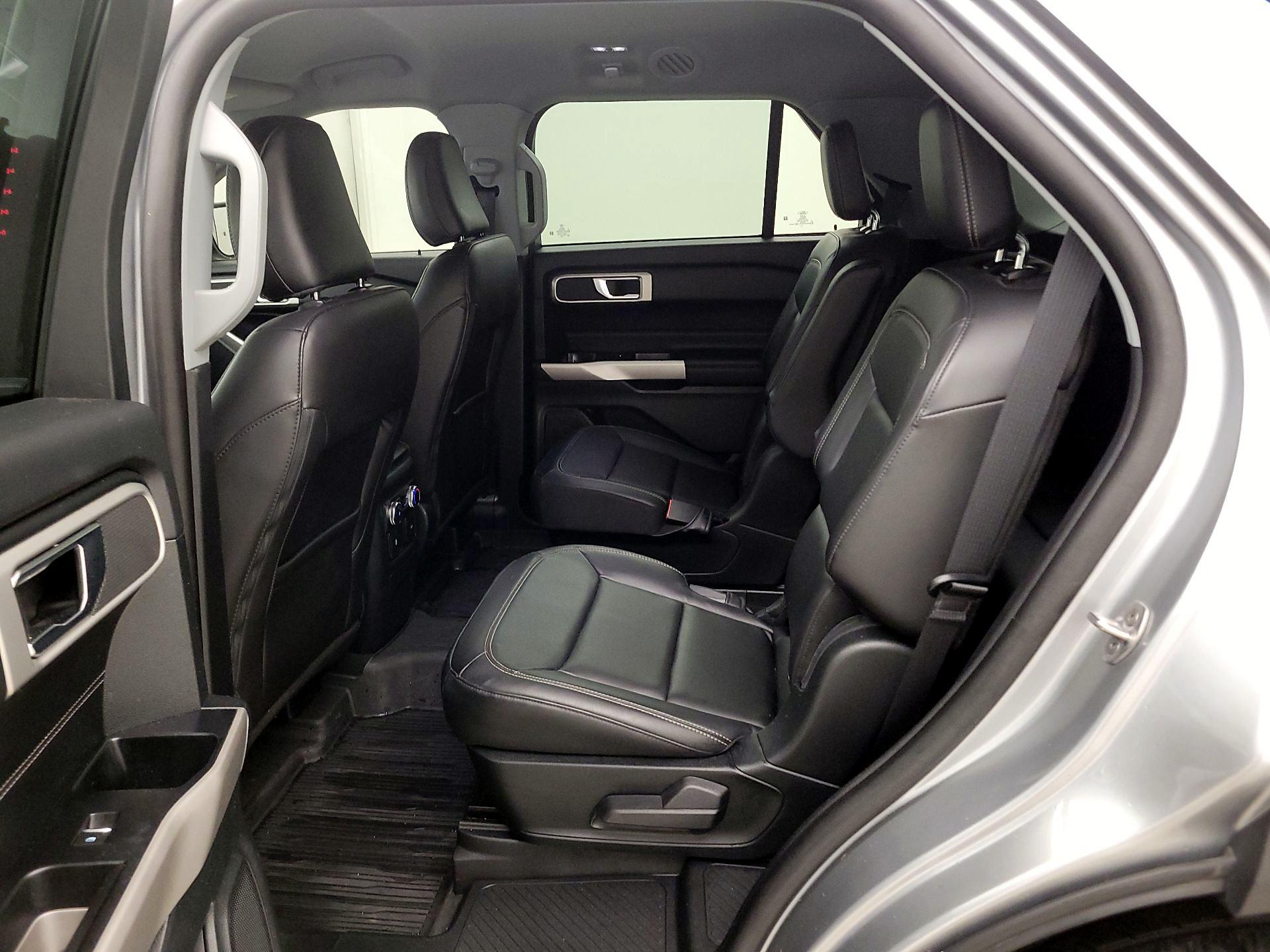 Thumbnail: 2022 Ford Explorer - 19