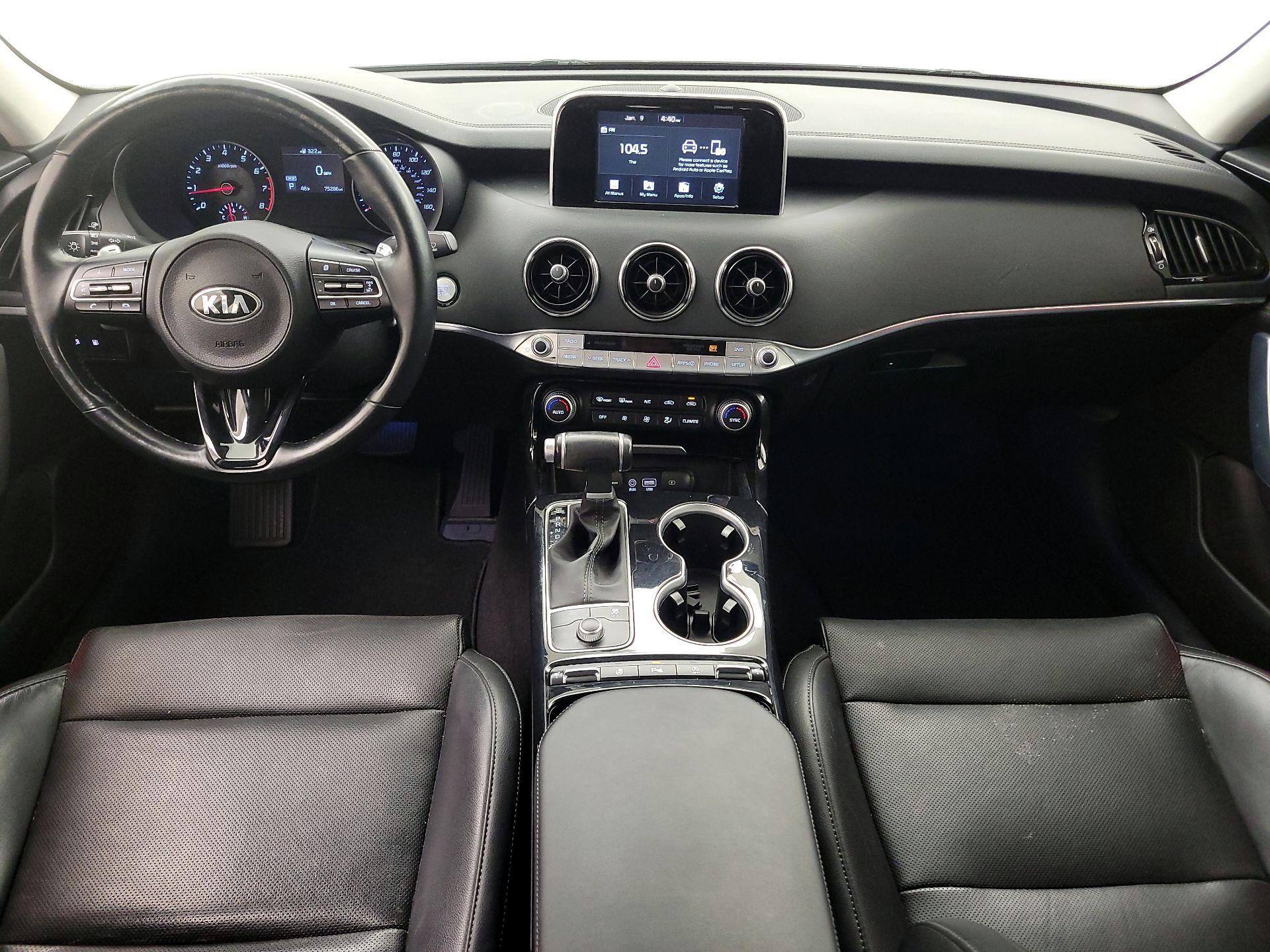 Thumbnail: 2019 Kia Stinger - 9