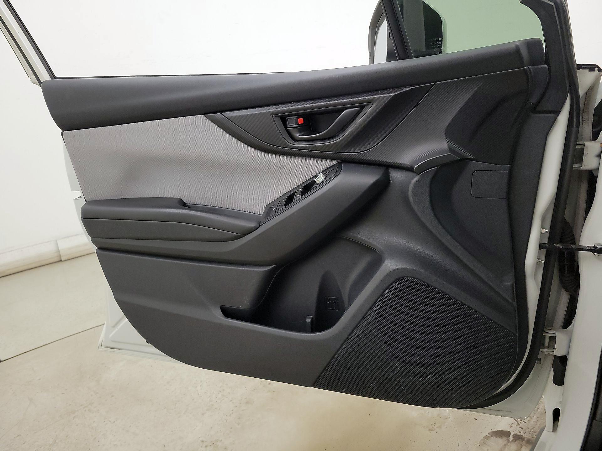 Thumbnail: 2019 Subaru Crosstrek - 12